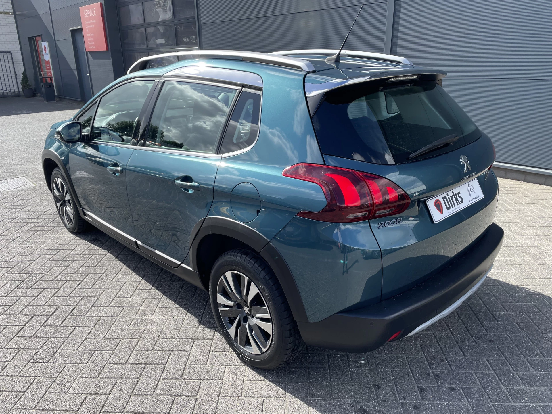 Hoofdafbeelding Peugeot 2008