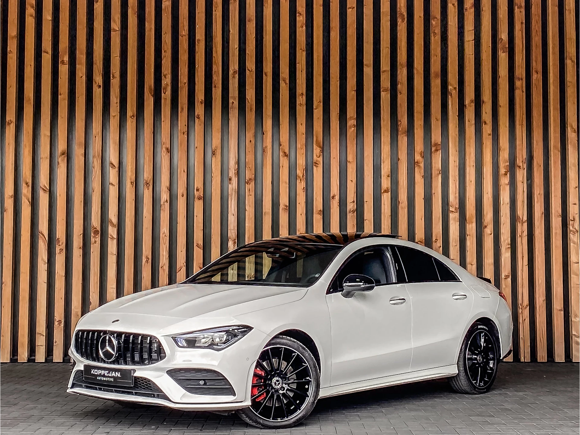 Hoofdafbeelding Mercedes-Benz CLA