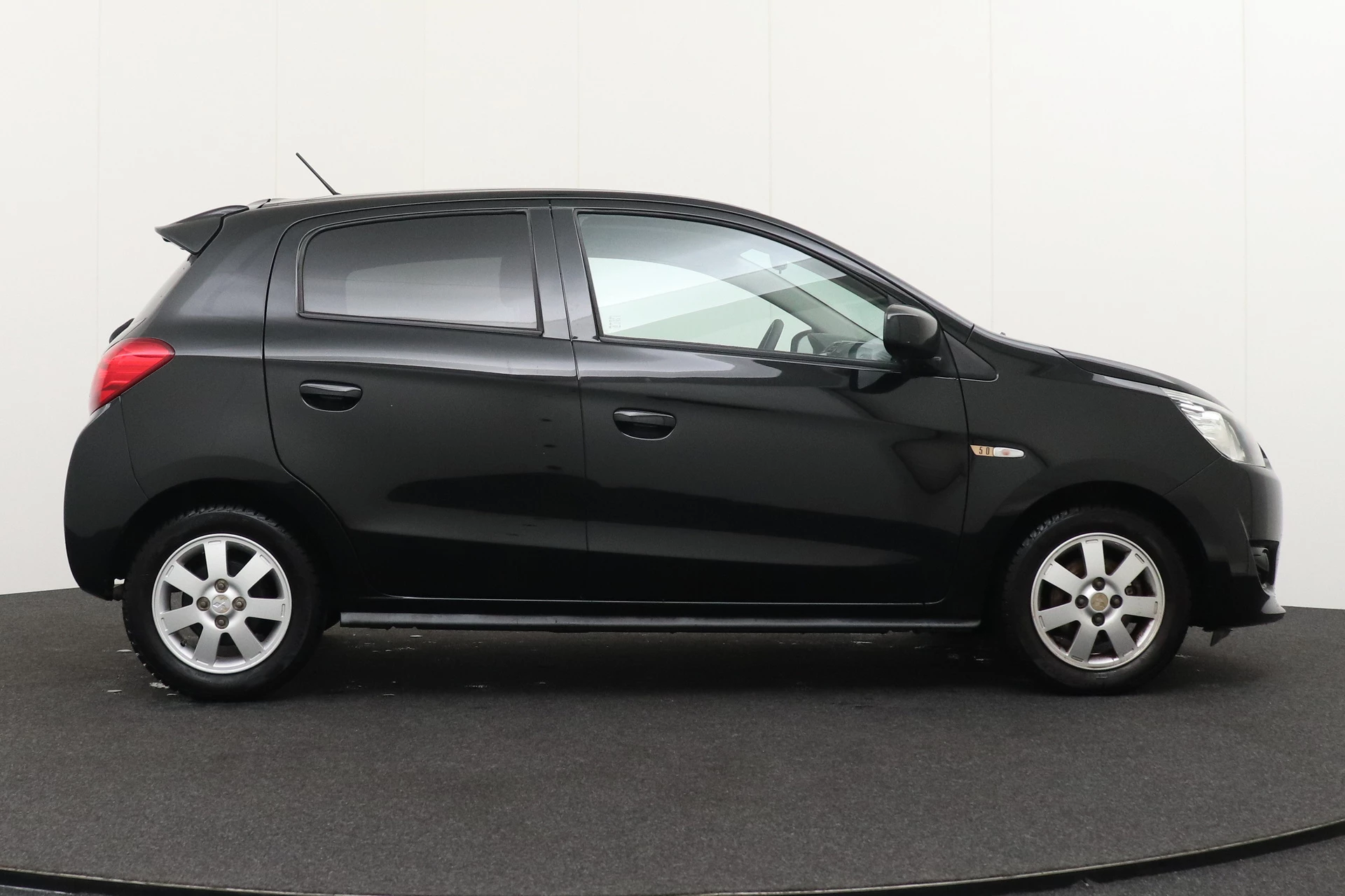 Hoofdafbeelding Mitsubishi Space Star