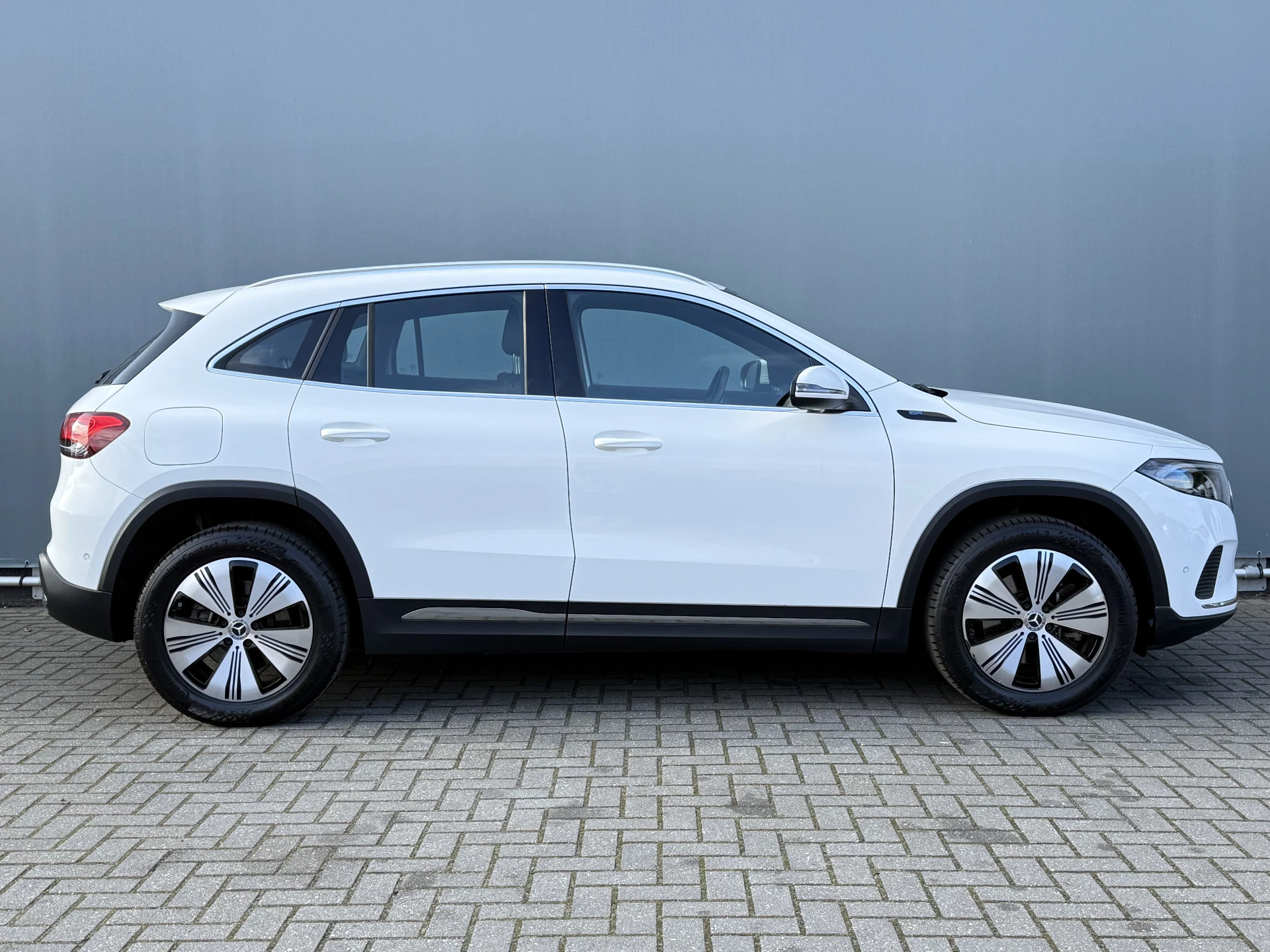 Hoofdafbeelding Mercedes-Benz EQA