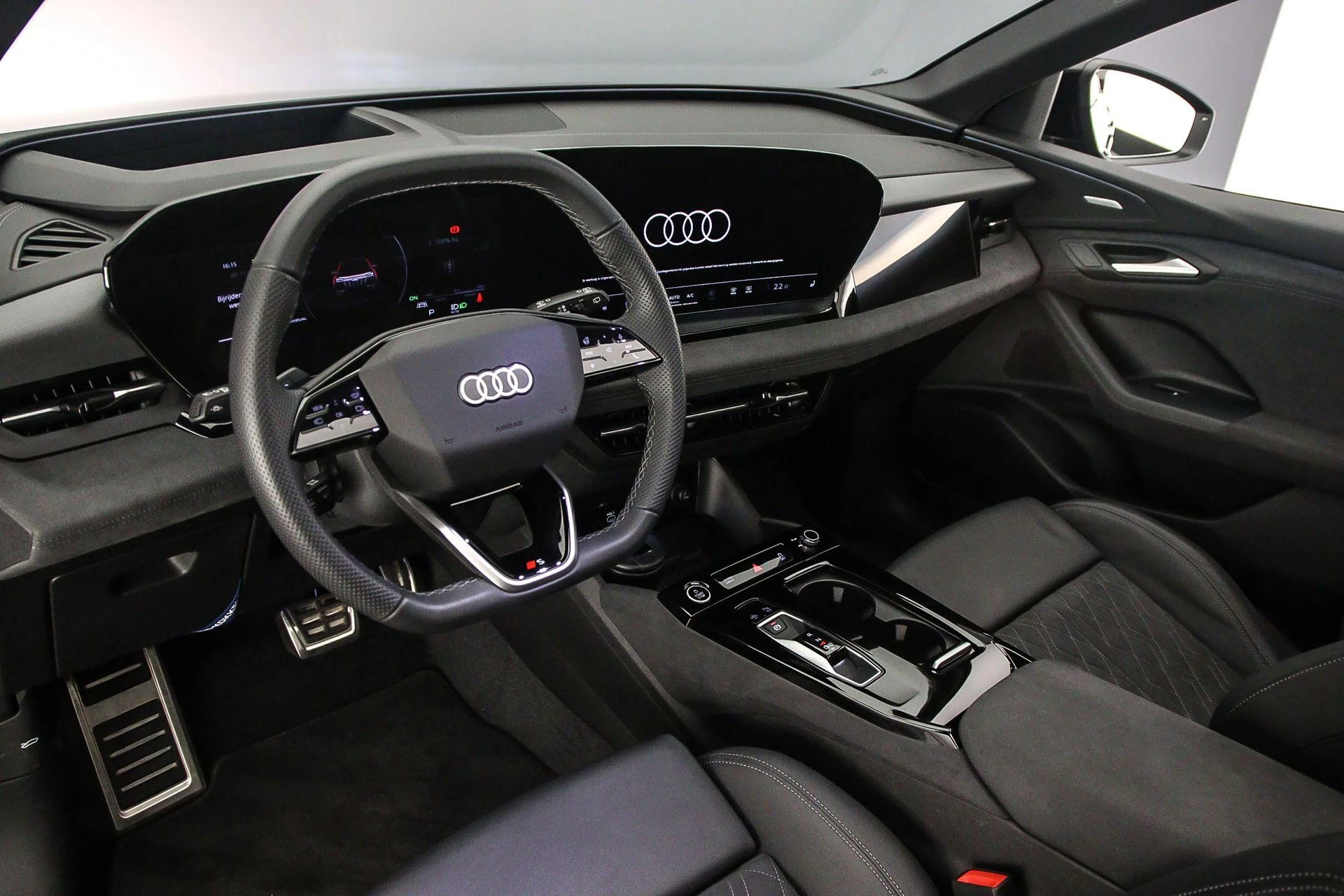 Hoofdafbeelding Audi Q6 e-tron