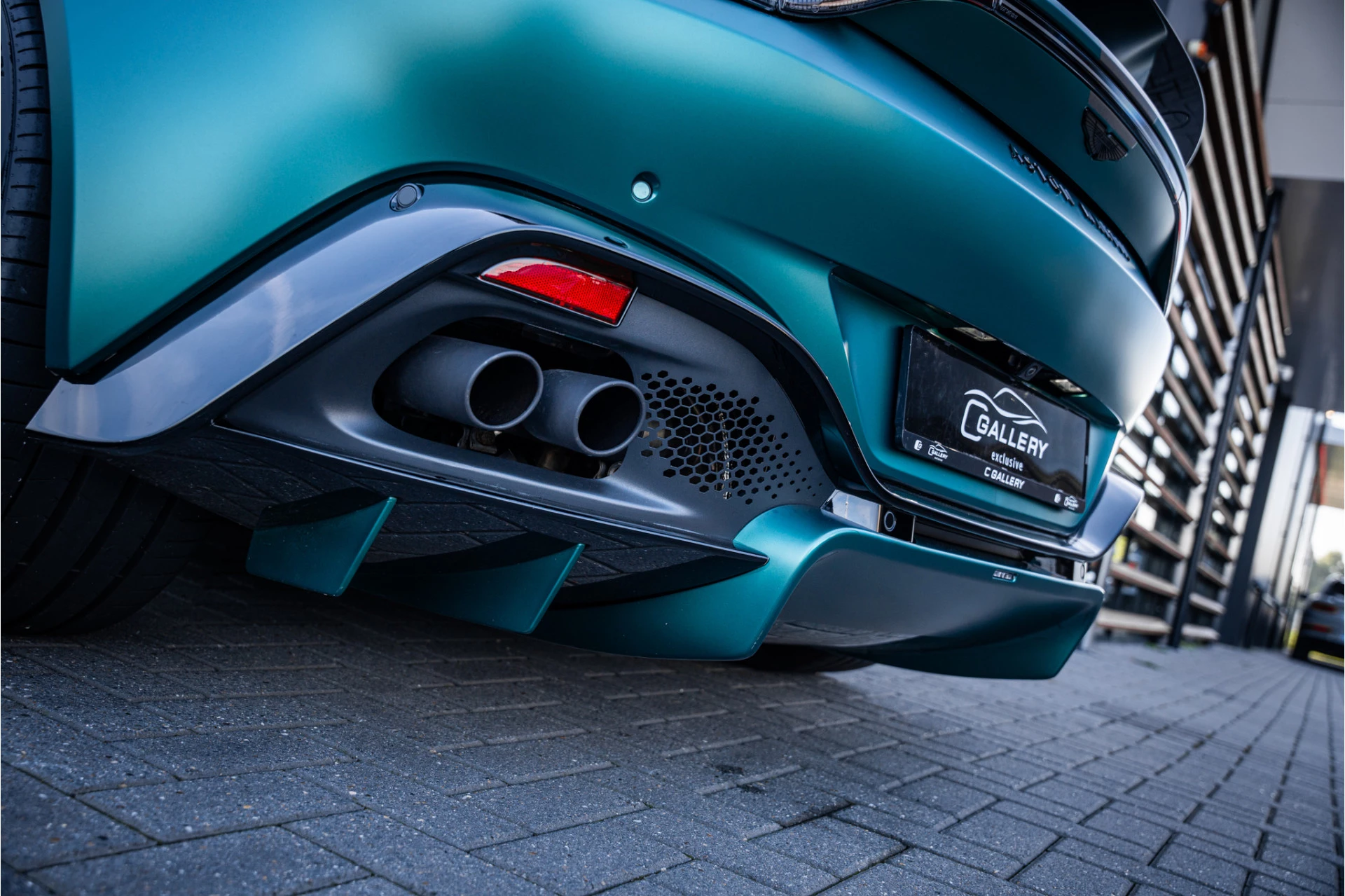 Hoofdafbeelding Aston Martin V8 Vantage