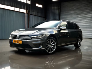 Volkswagen Passat Variant 1.4 TSI GTE Panorama_Camera_Parkeer assist_alkantara