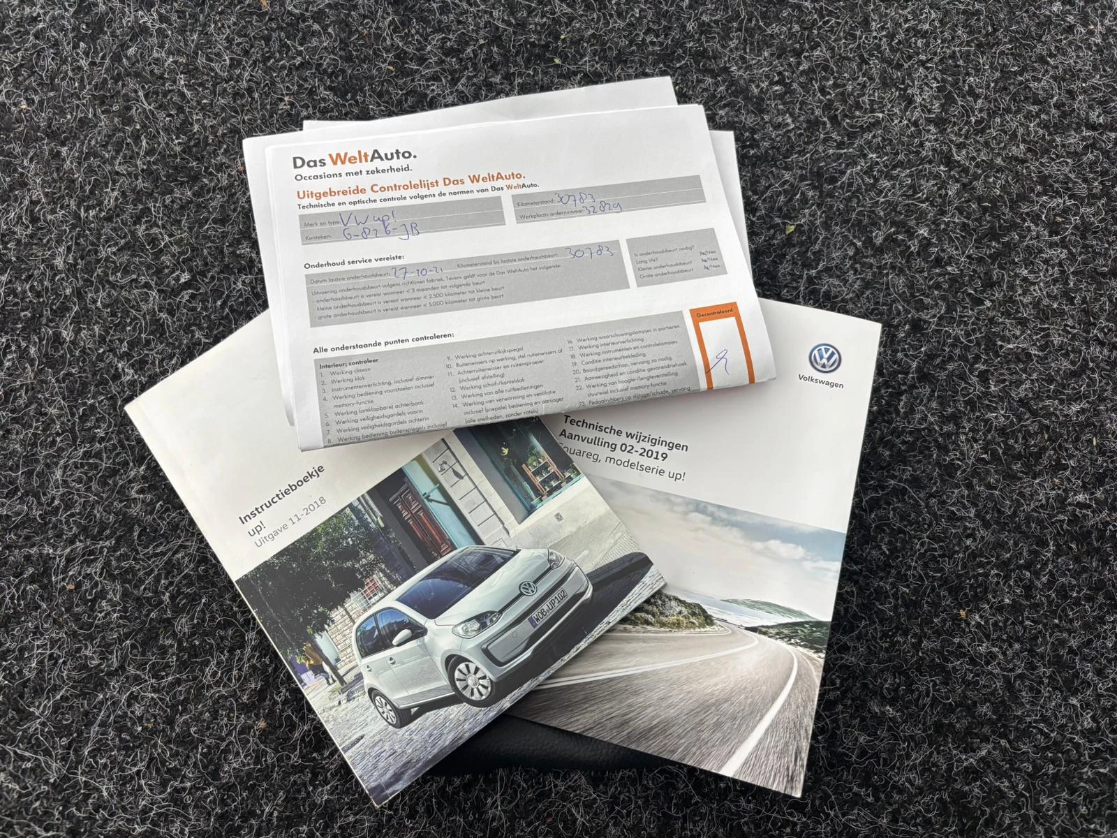 Hoofdafbeelding Volkswagen up!