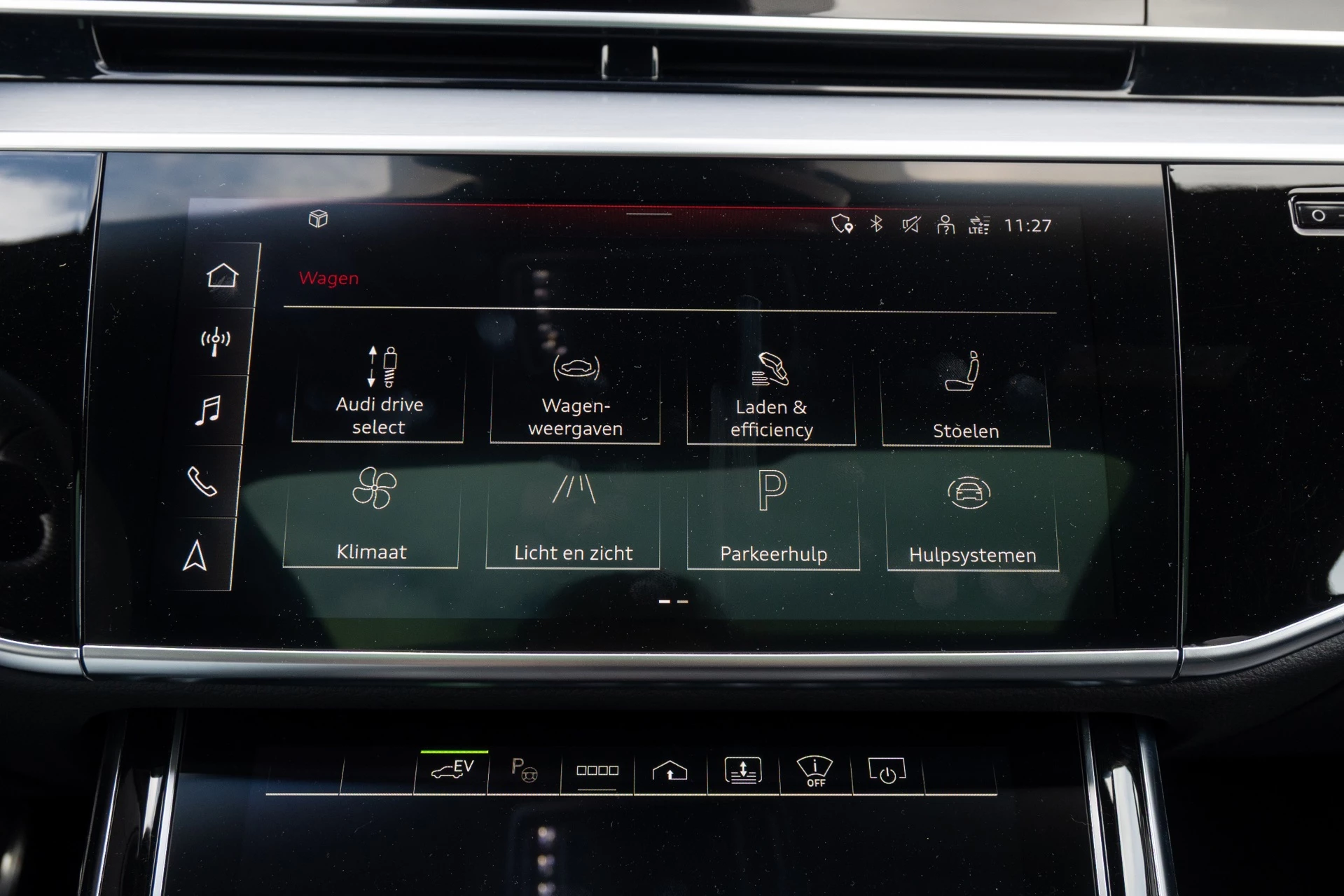 Hoofdafbeelding Audi A8