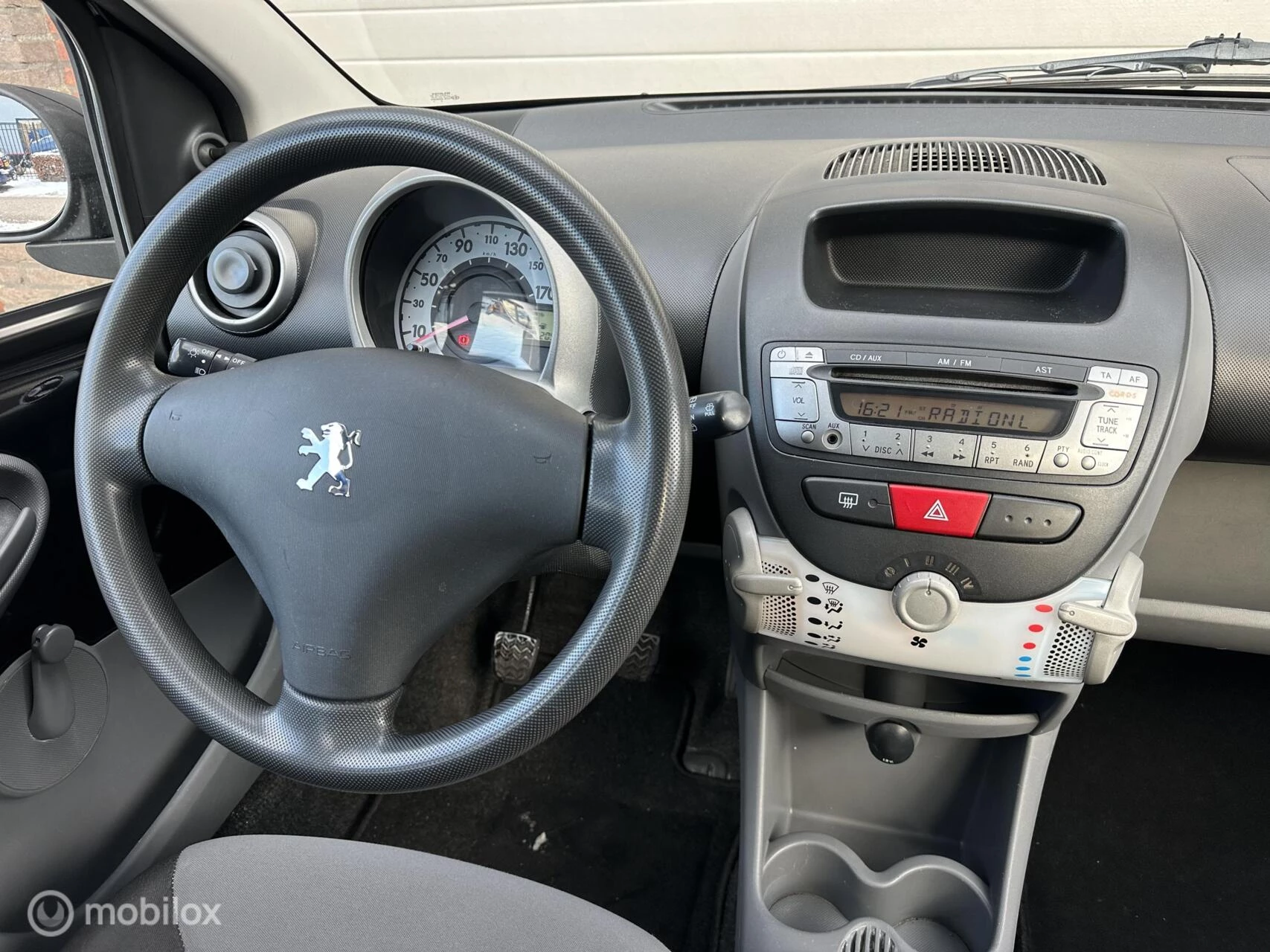 Hoofdafbeelding Peugeot 107