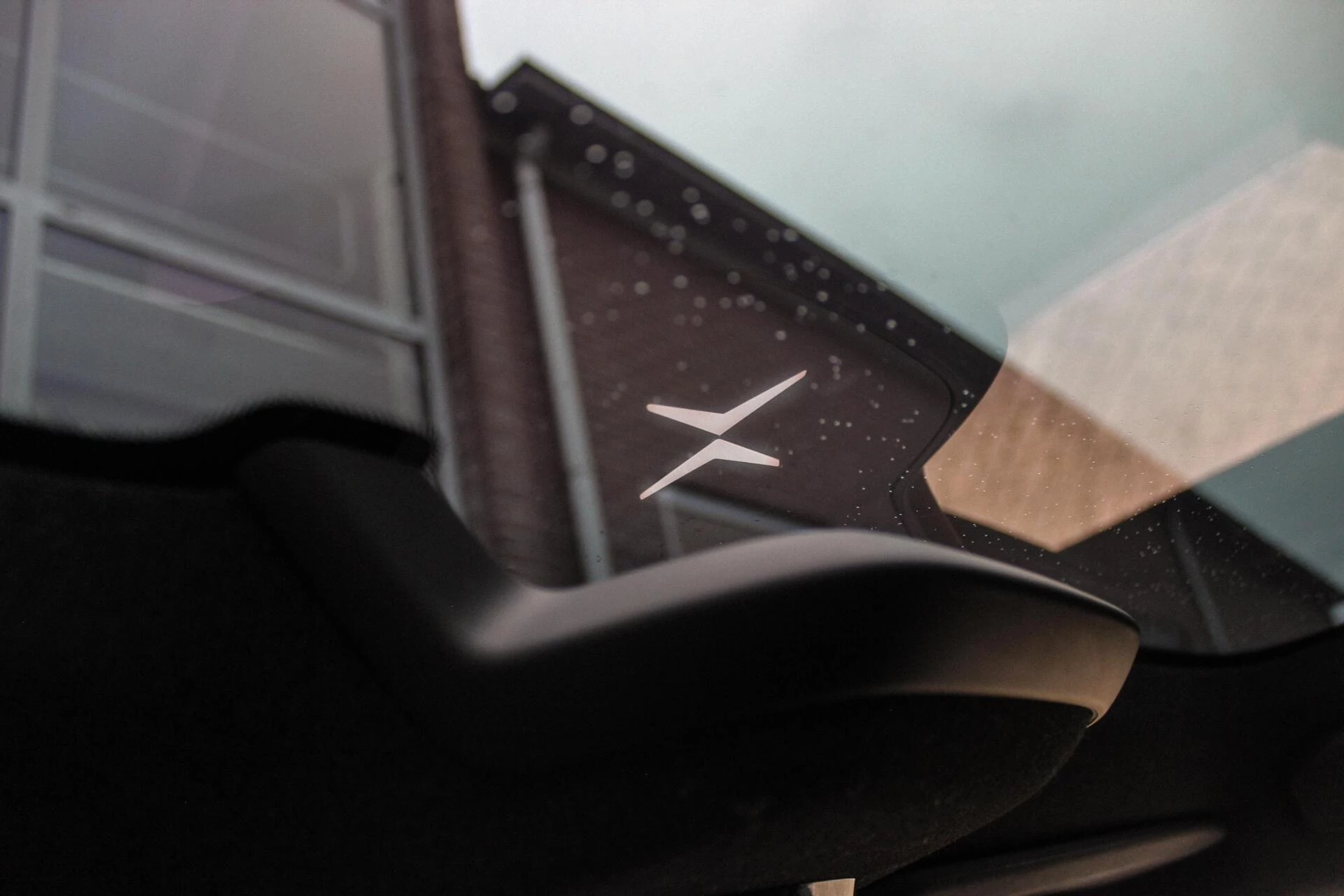 Hoofdafbeelding Polestar 2