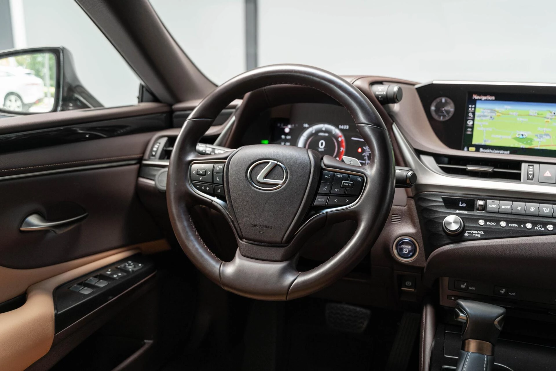 Hoofdafbeelding Lexus ES