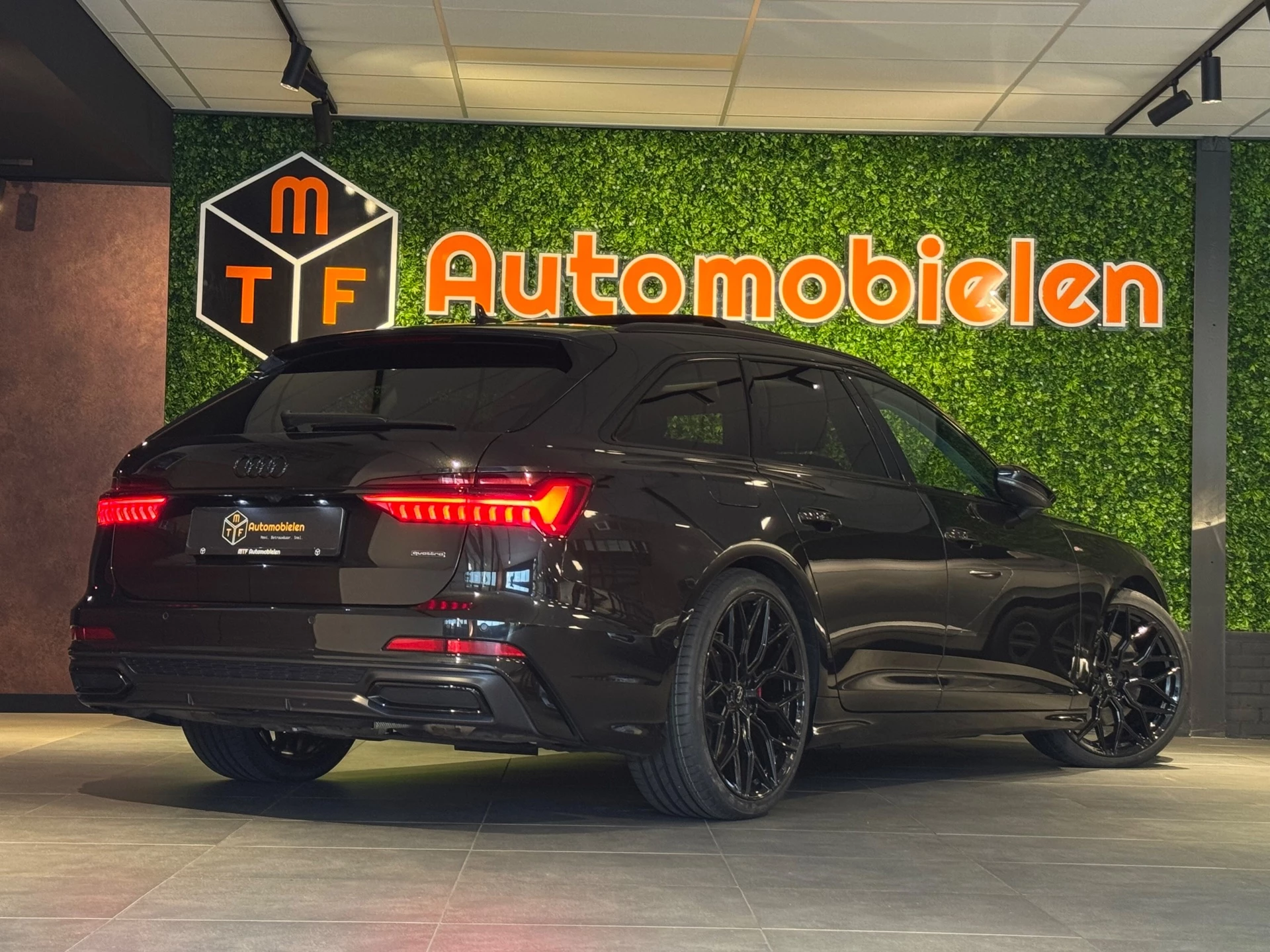 Hoofdafbeelding Audi A6