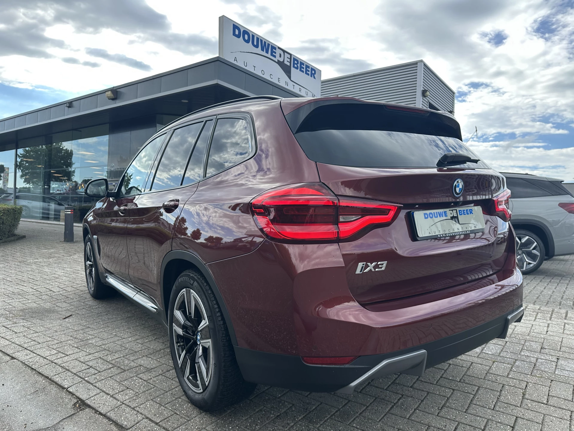 Hoofdafbeelding BMW iX3
