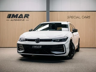 Volkswagen Passat Variant R-Line Diesel | Trekhaak | Pano | Head-up | Stoelmassage |