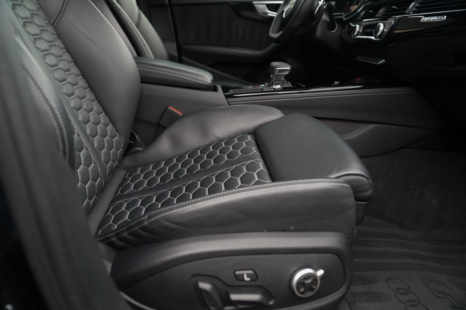 Hoofdafbeelding Audi RS4