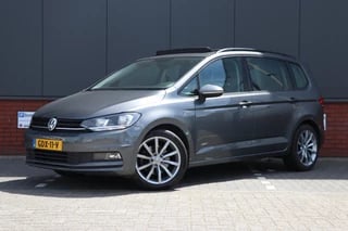 Volkswagen Touran 1.2 TSI Highline Edition R 7p Panoramadak | climate control | ACC | front assist