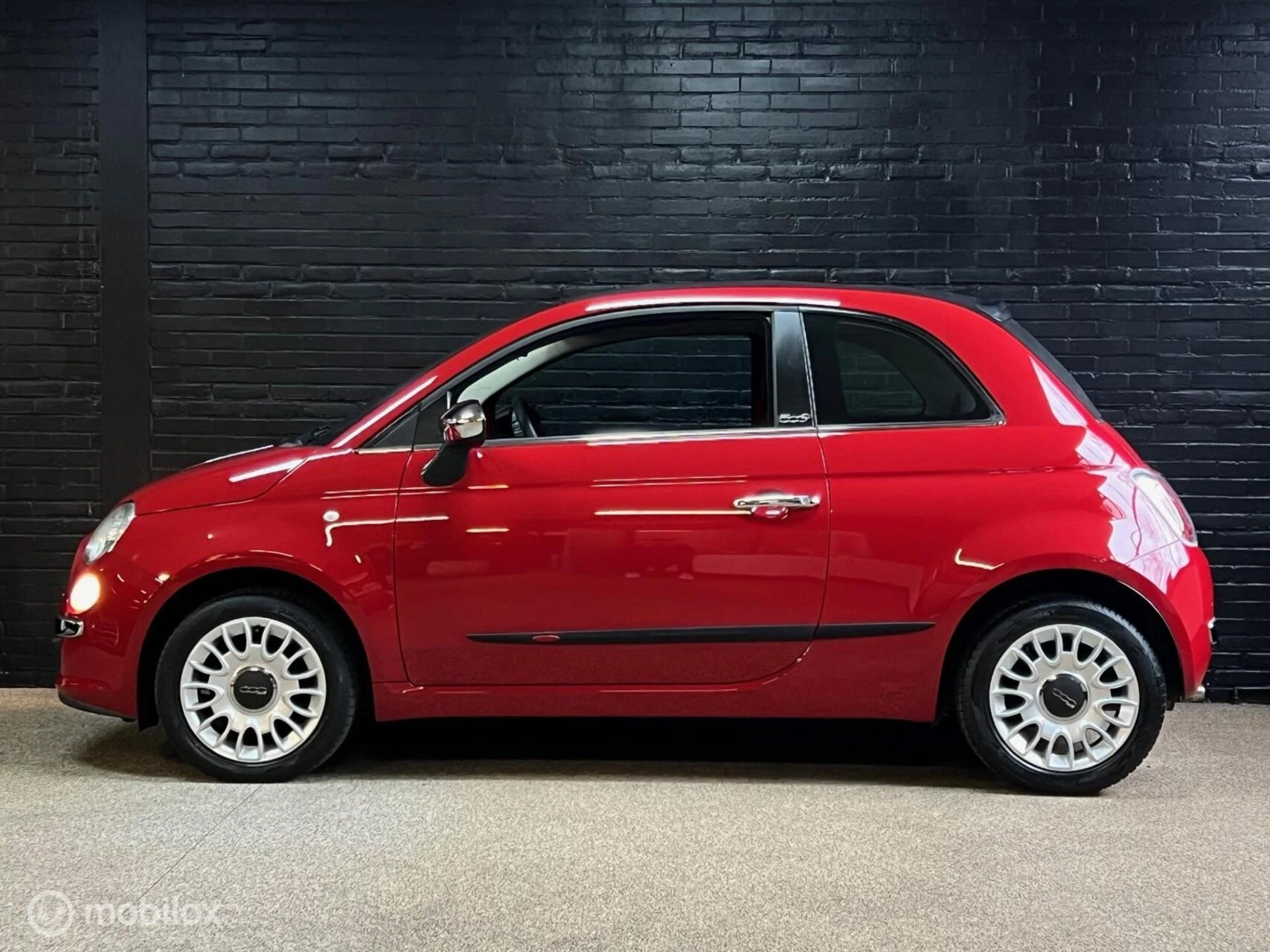 Hoofdafbeelding Fiat 500C