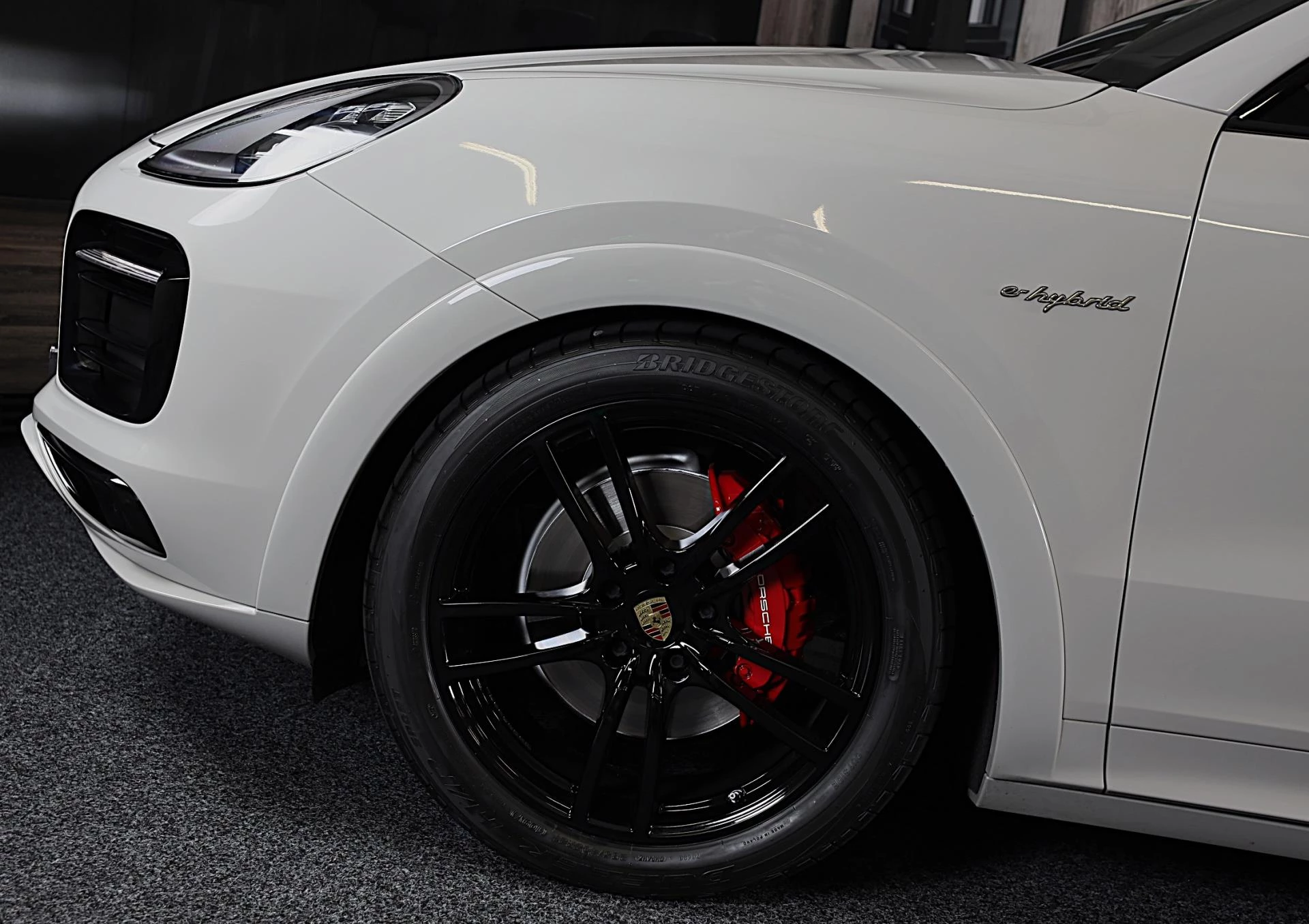 Hoofdafbeelding Porsche Cayenne