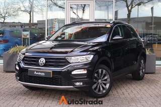 Volkswagen T-Roc 1.5 Style Business TSI 150pk 7-DSG | Navi | Carplay | Sensoren | Cruise | Climate