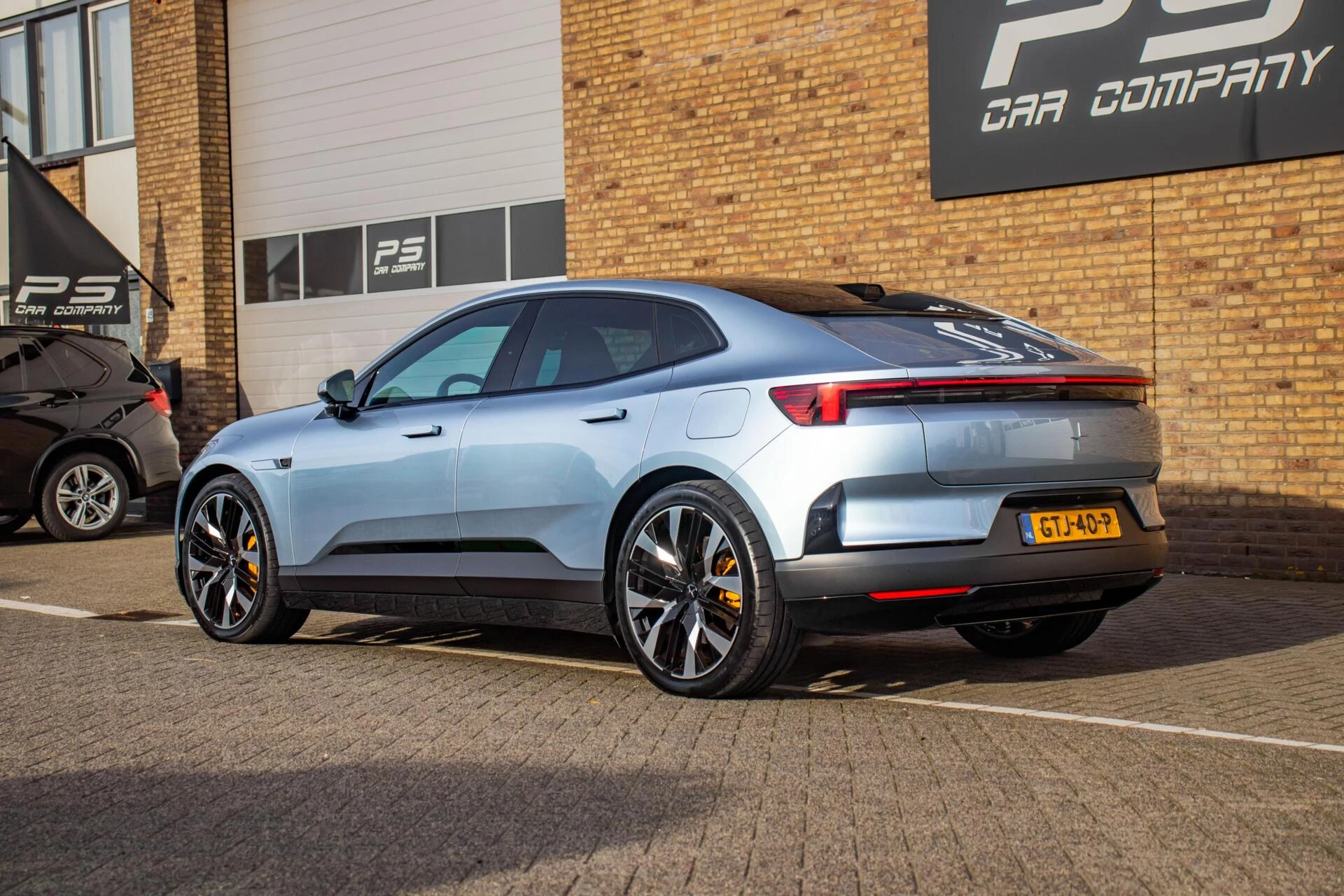 Hoofdafbeelding Polestar 4