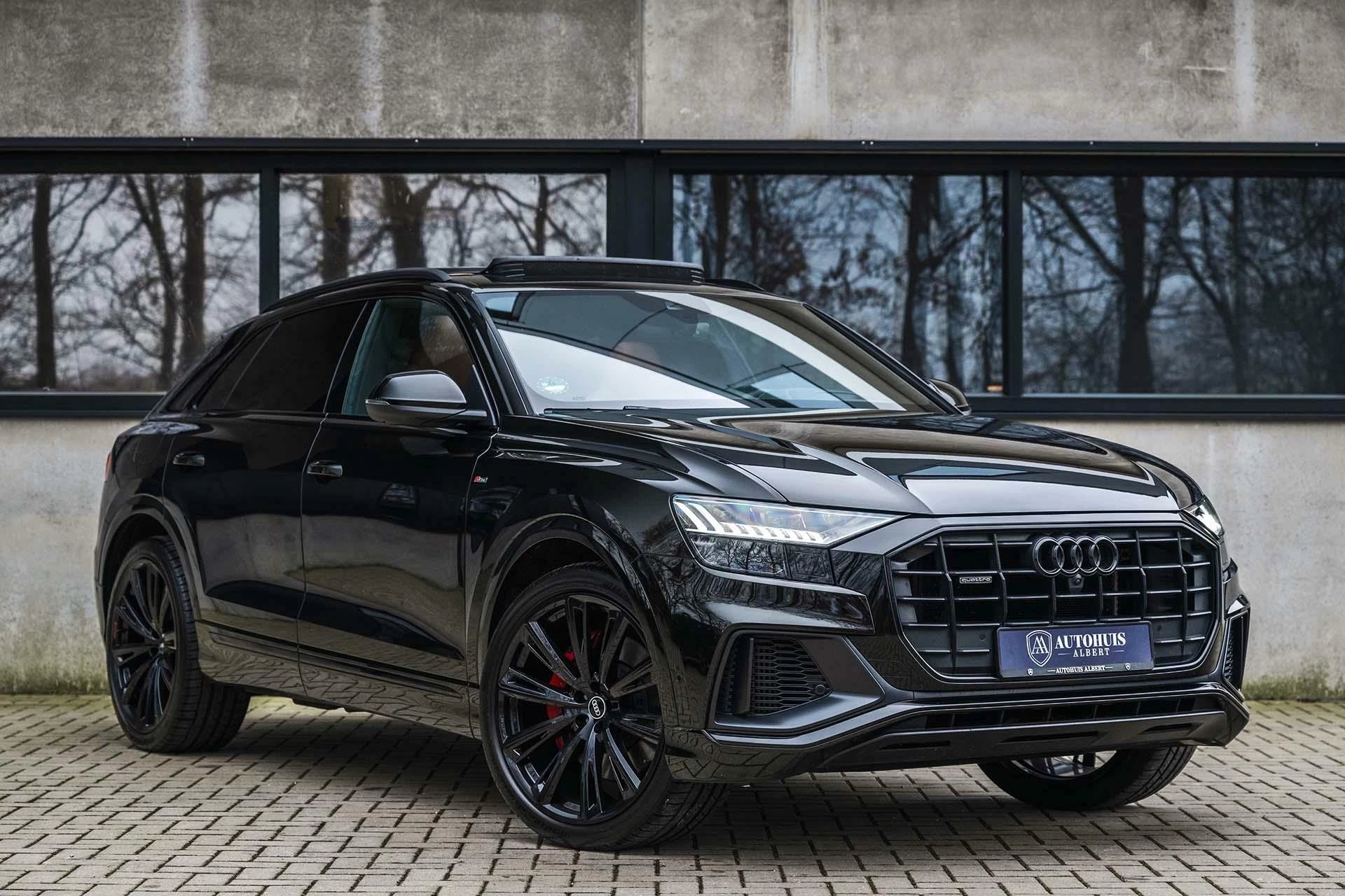 Hoofdafbeelding Audi Q8