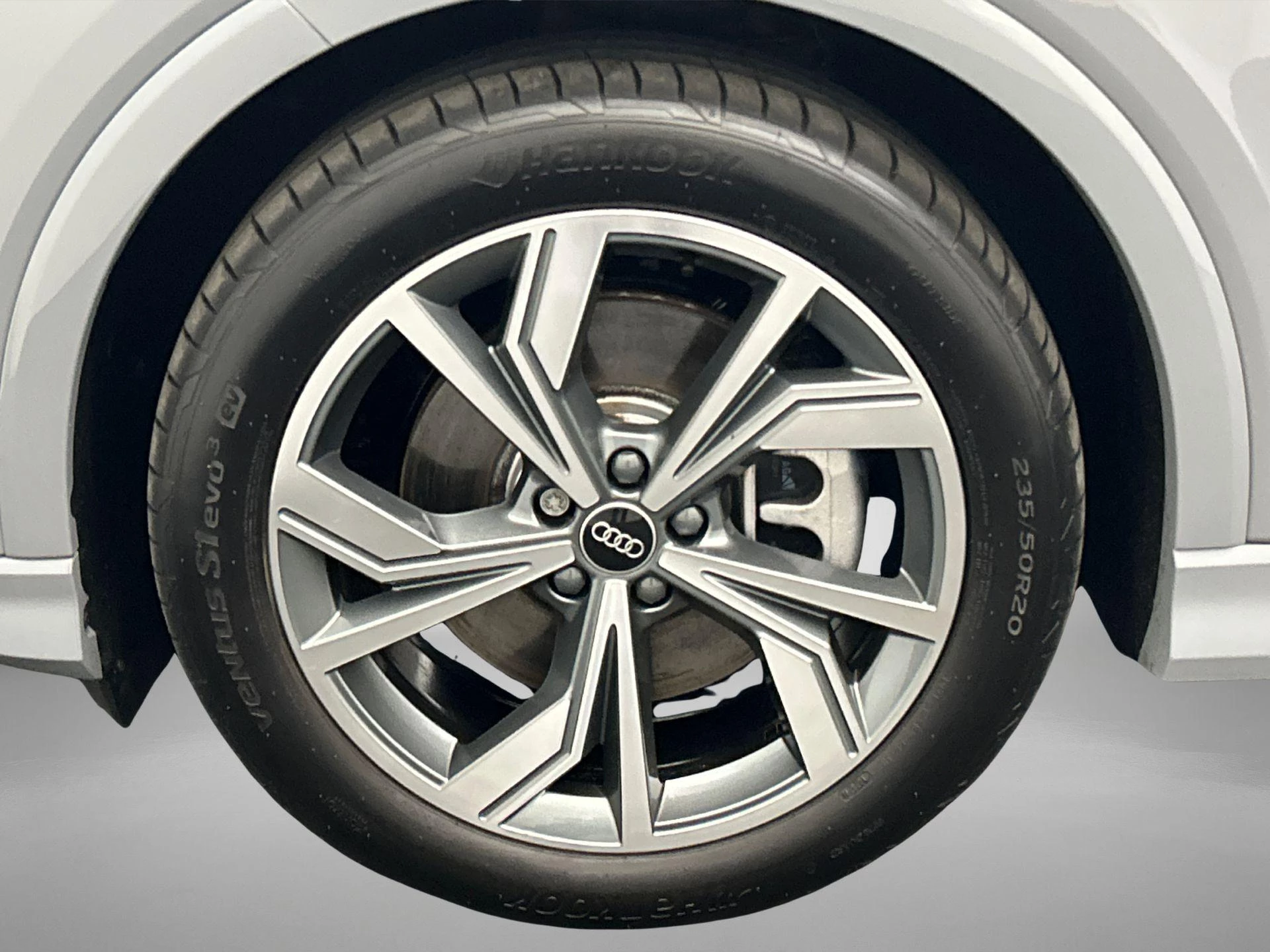 Hoofdafbeelding Audi Q4 Sportback e-tron