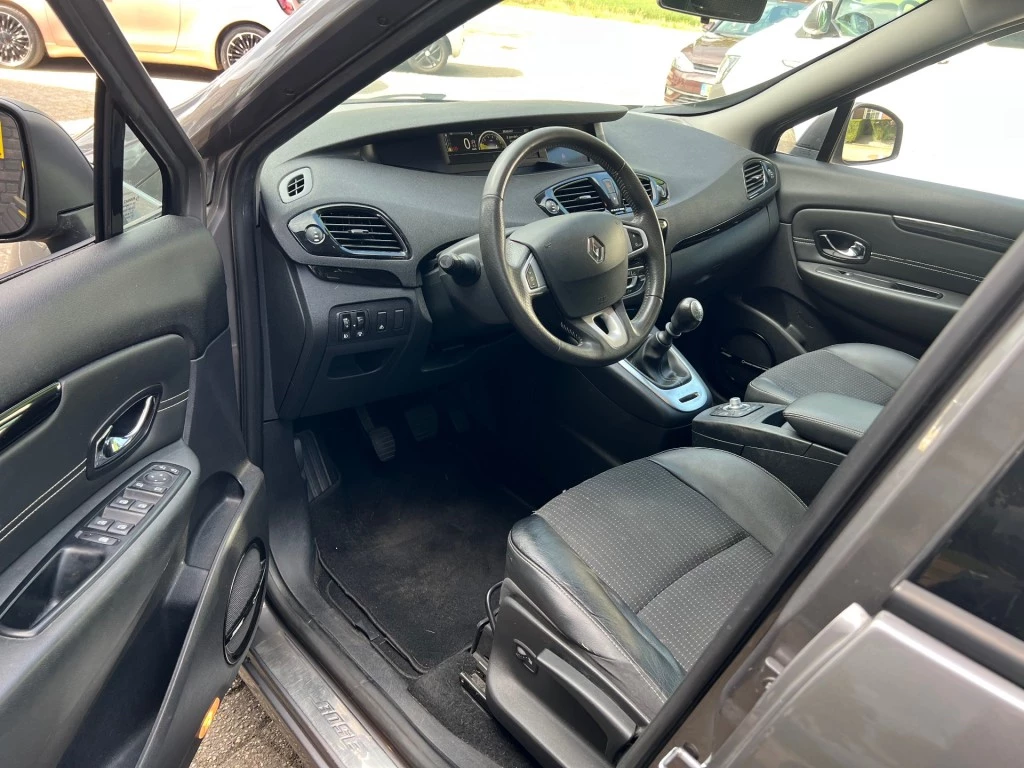 Hoofdafbeelding Renault Scénic