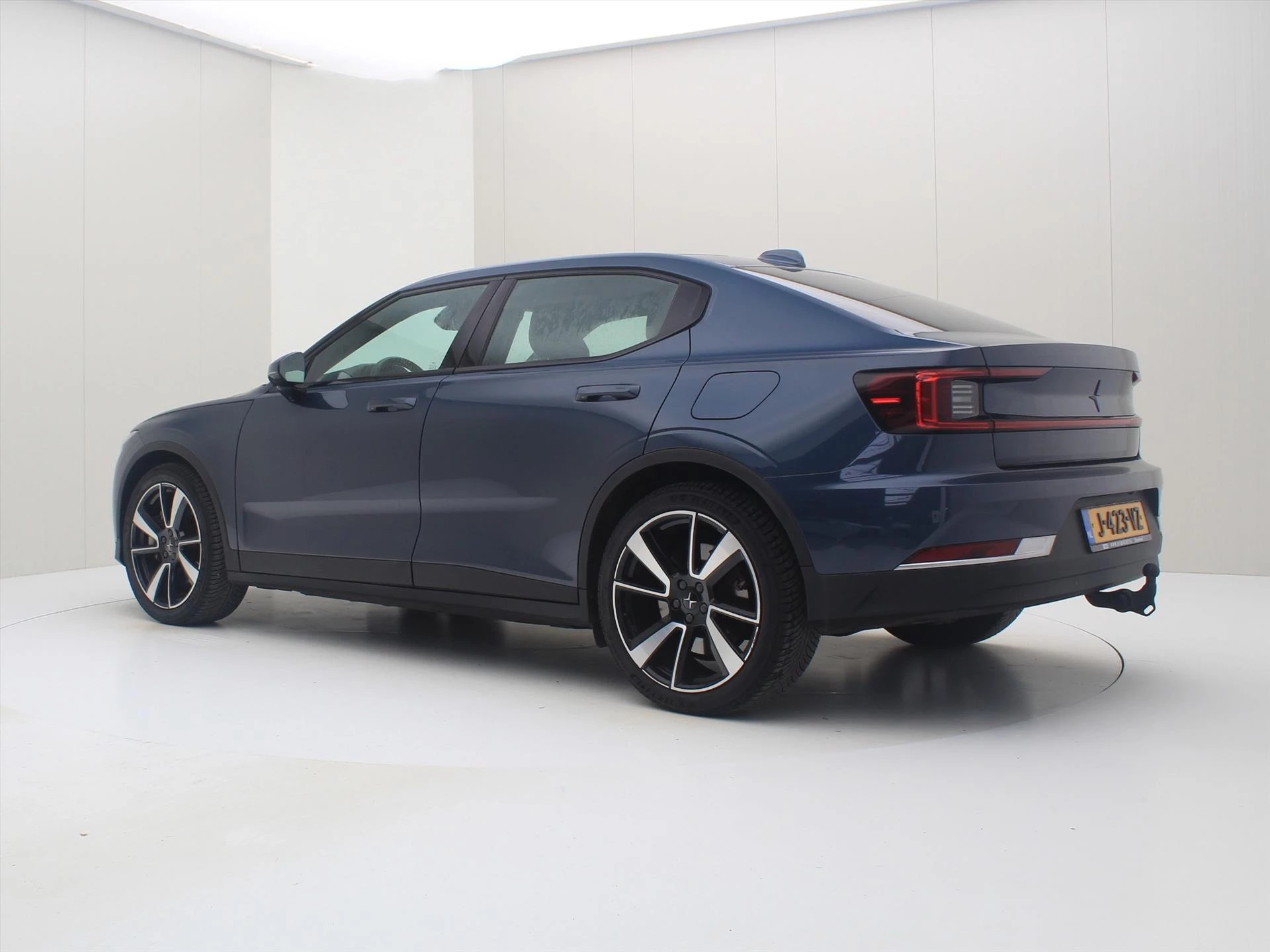 Hoofdafbeelding Polestar 2