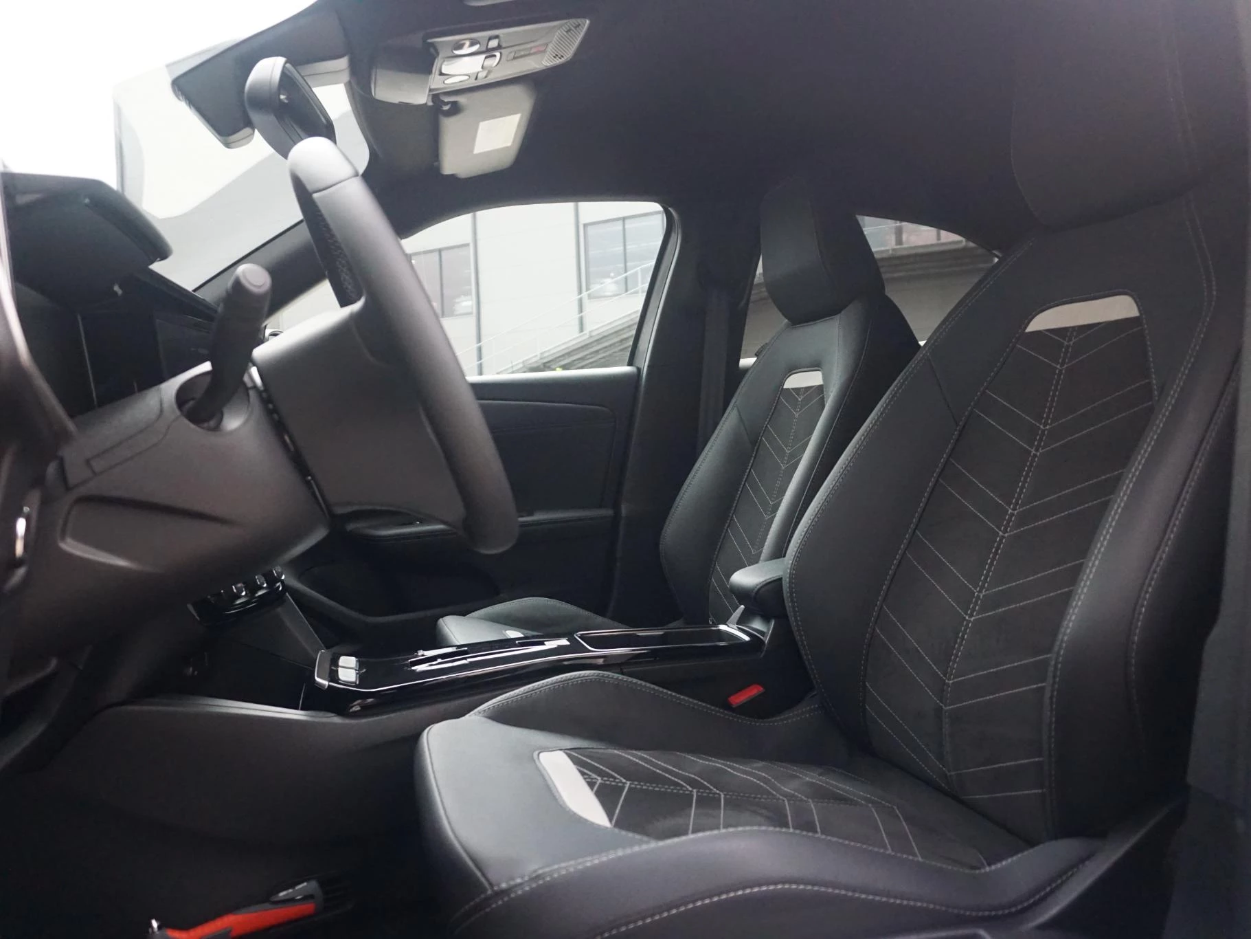 Hoofdafbeelding Opel Mokka-e