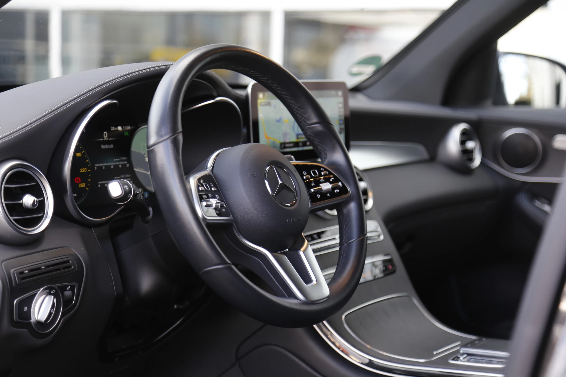 Hoofdafbeelding Mercedes-Benz GLC