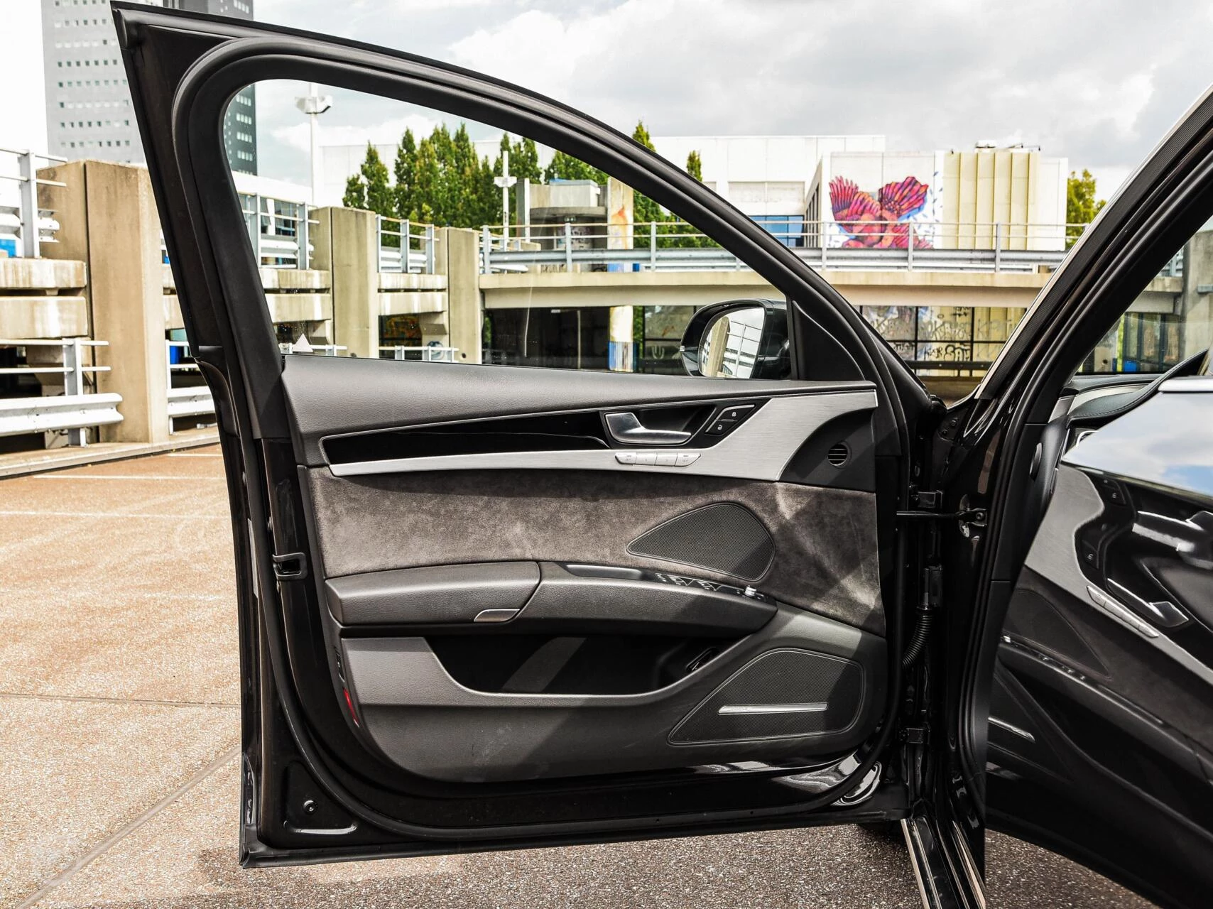 Hoofdafbeelding Audi A8