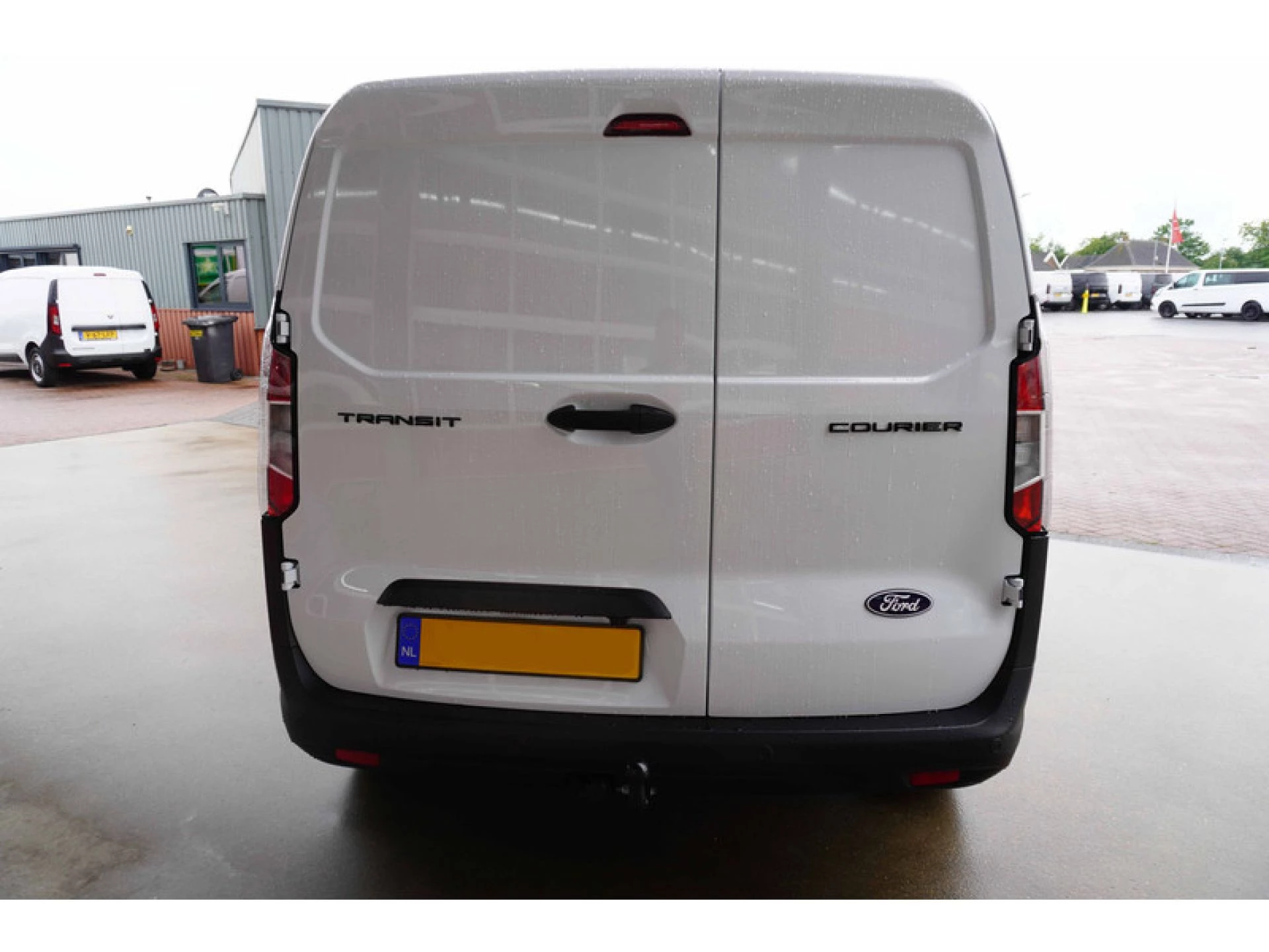 Hoofdafbeelding Ford Transit Courier