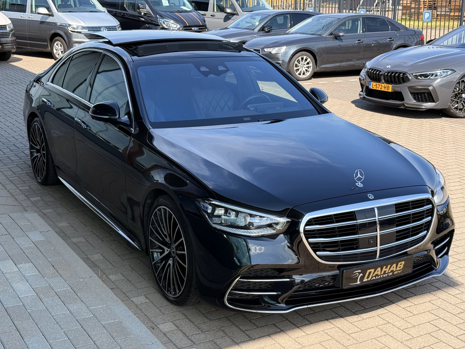 Hoofdafbeelding Mercedes-Benz S-Klasse