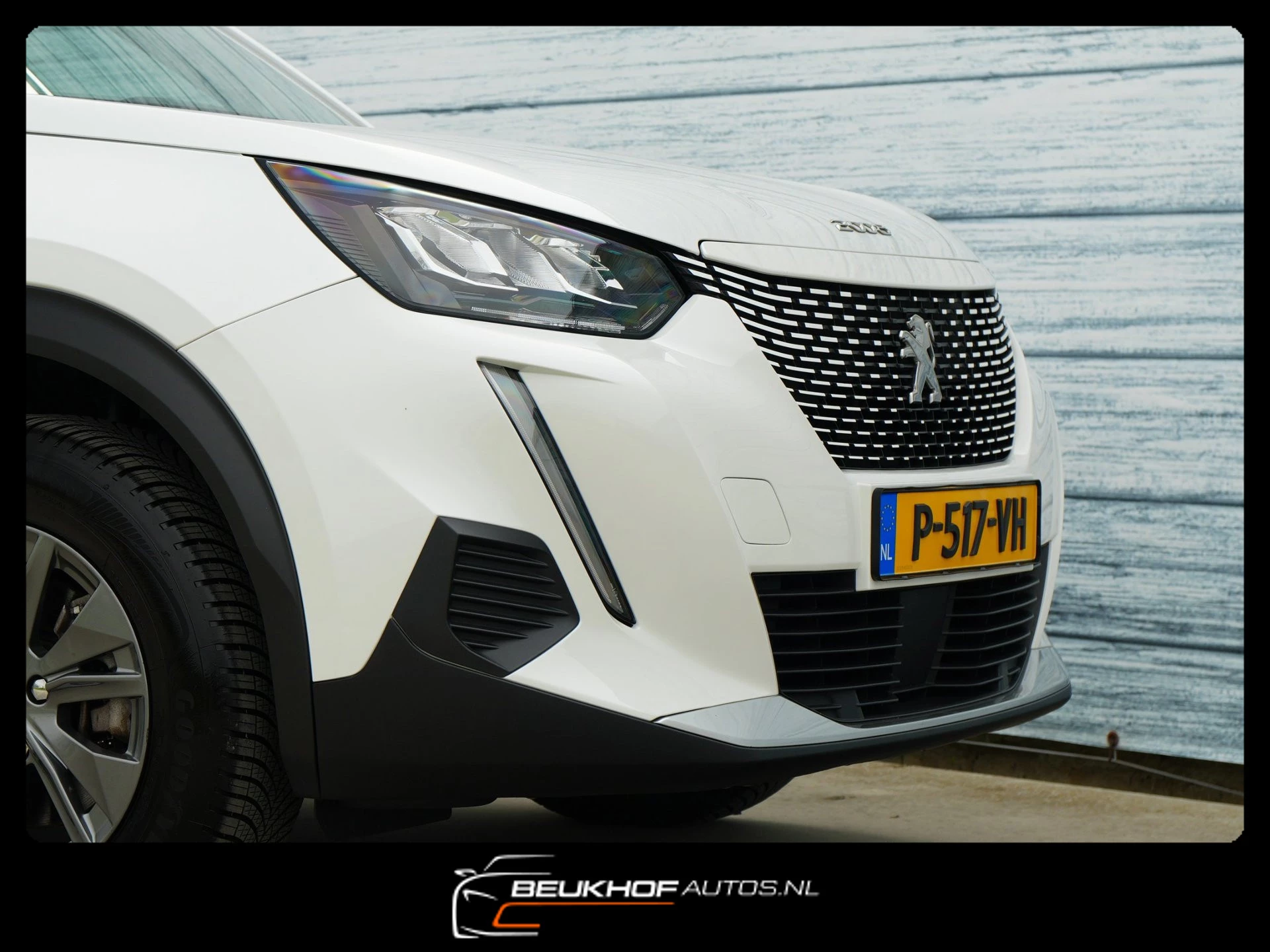 Hoofdafbeelding Peugeot e-2008