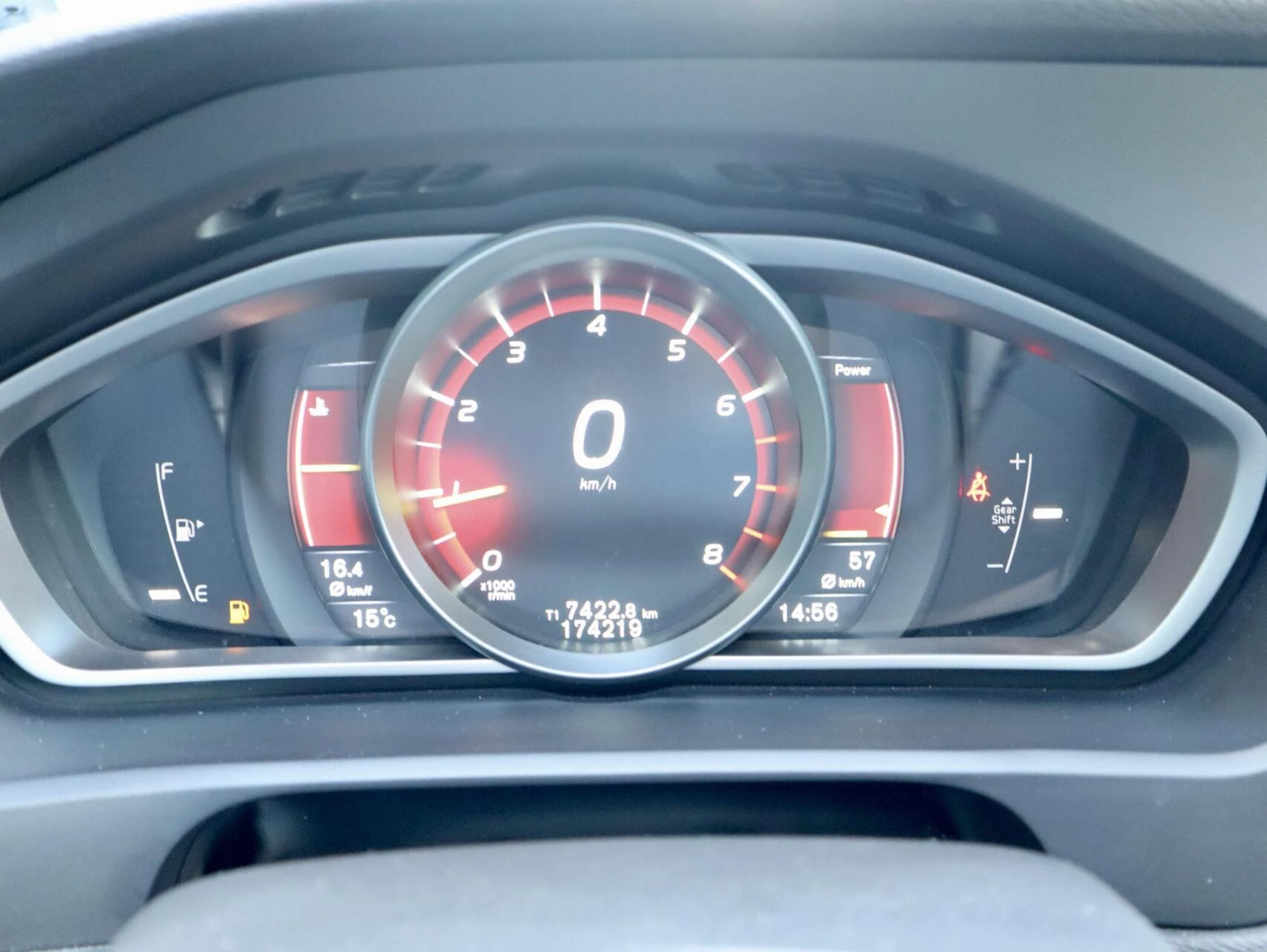 Hoofdafbeelding Volvo V40