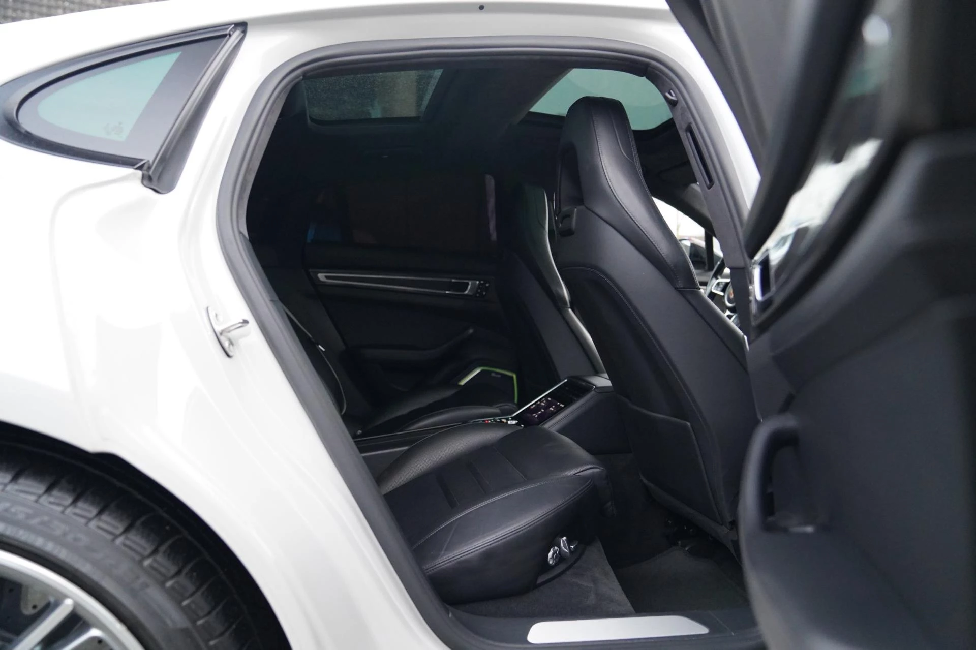 Hoofdafbeelding Porsche Panamera