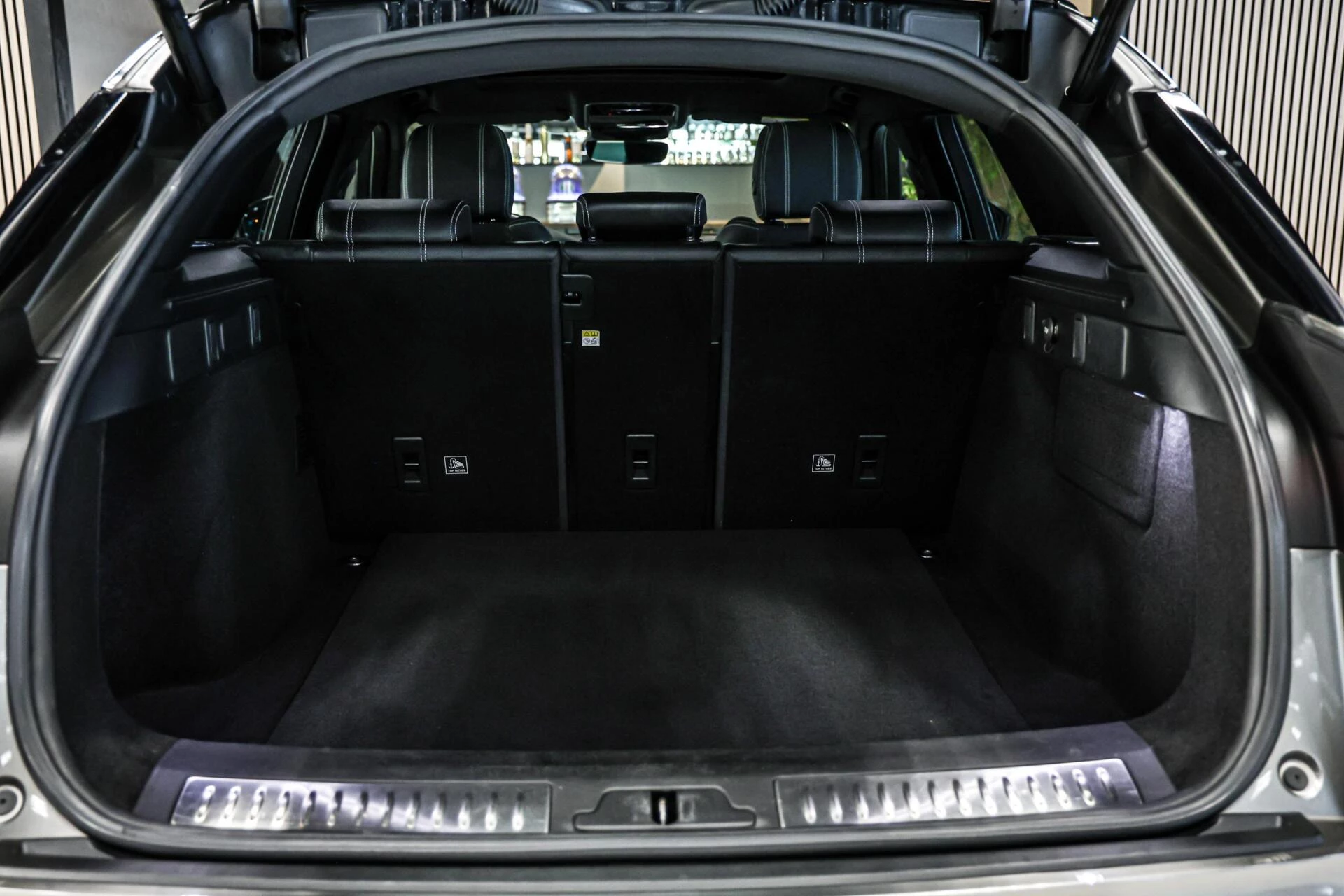 Hoofdafbeelding Land Rover Range Rover Velar