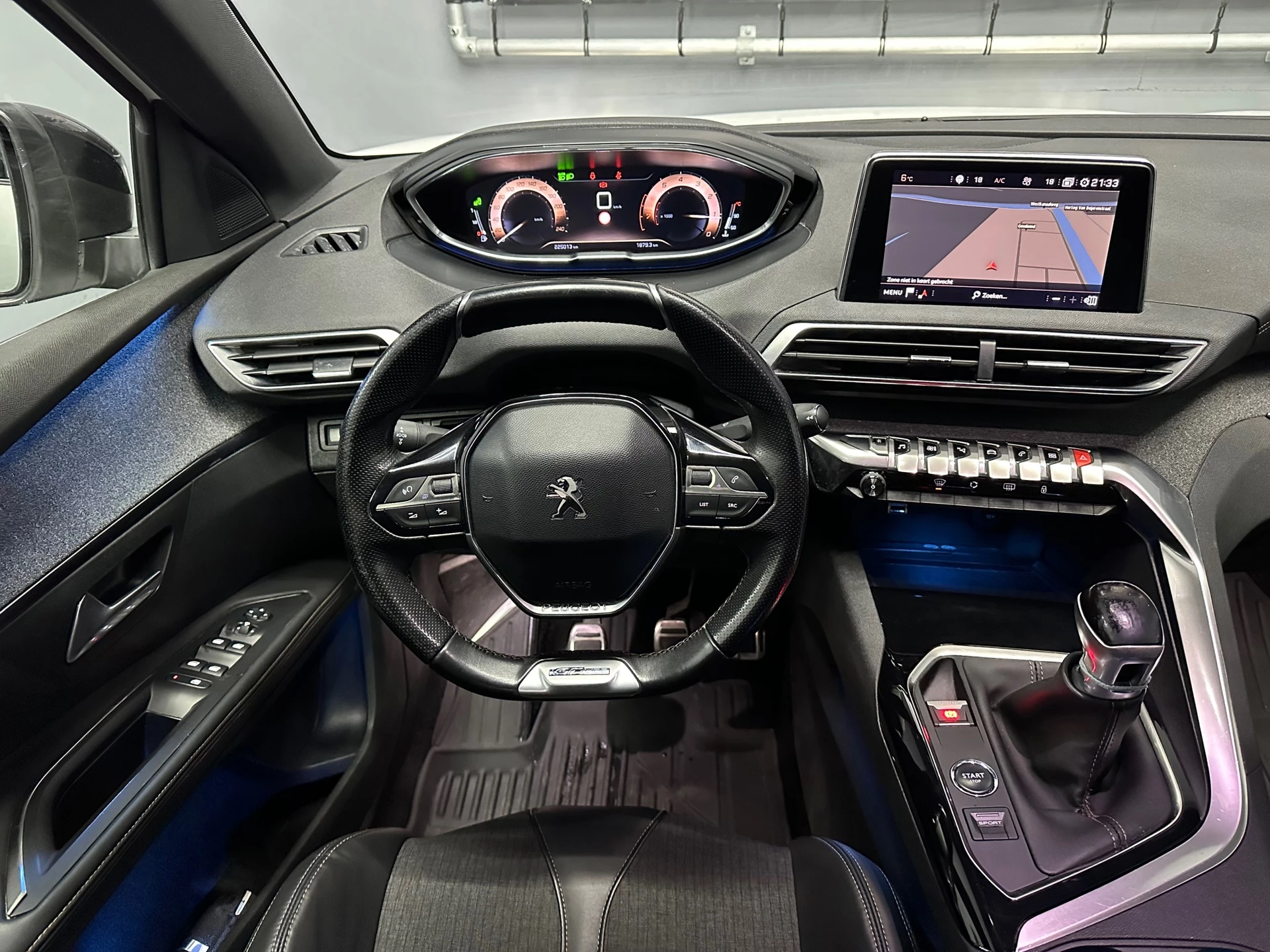 Hoofdafbeelding Peugeot 5008