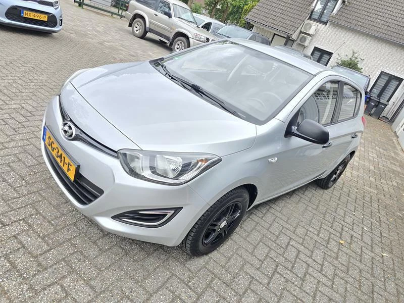 Hoofdafbeelding Hyundai i20