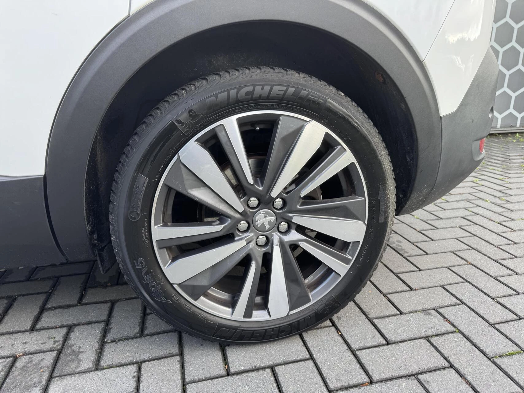 Hoofdafbeelding Peugeot 5008