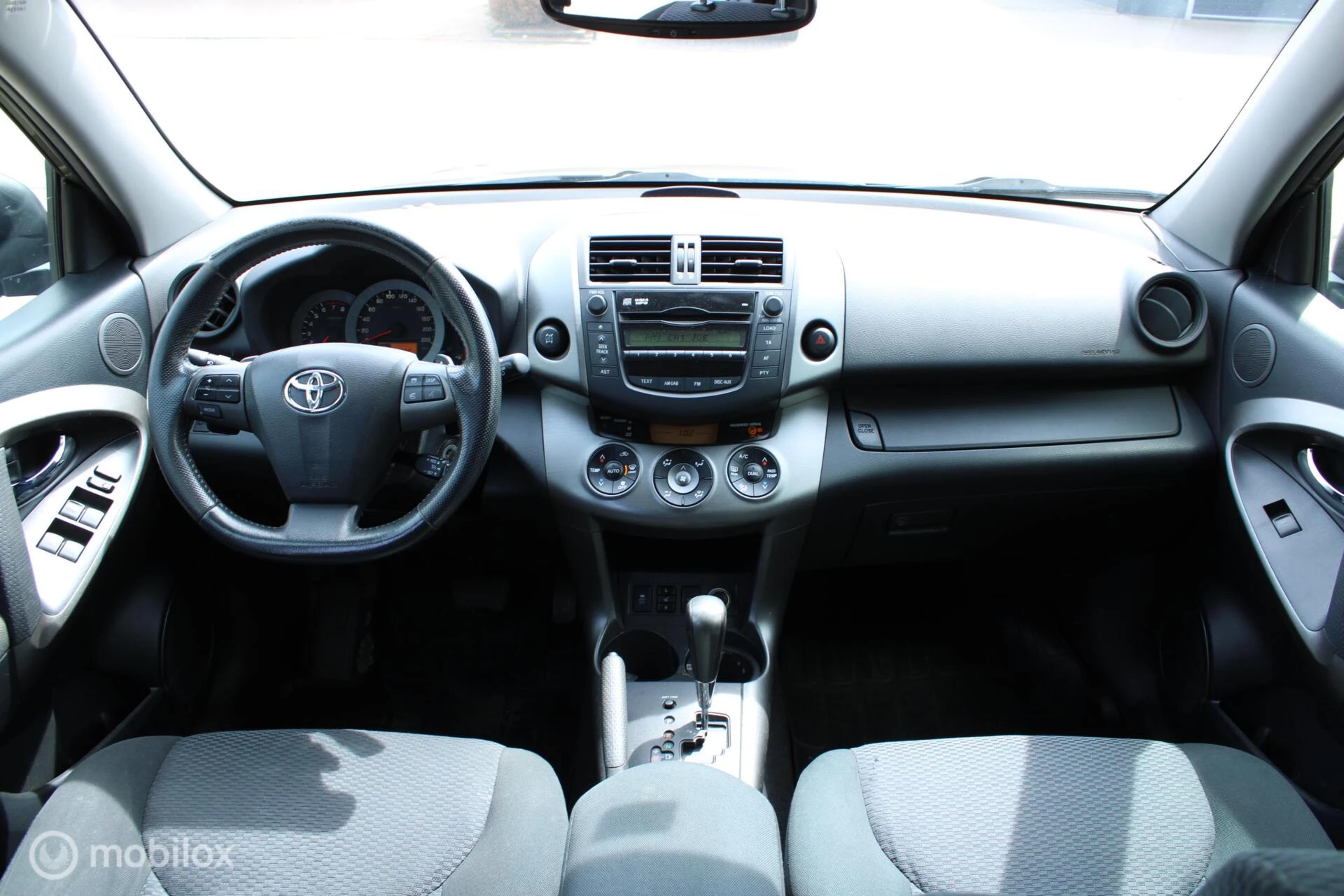 Hoofdafbeelding Toyota RAV4