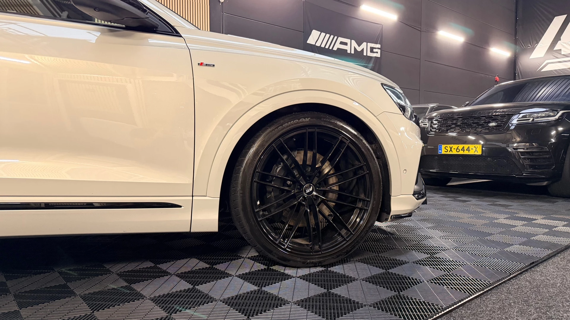 Hoofdafbeelding Audi Q8