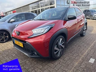 Toyota Aygo X 1.0 VVT-i MT Envy I Luxe uitvoering! I Trekhaak I PDC I NL-auto