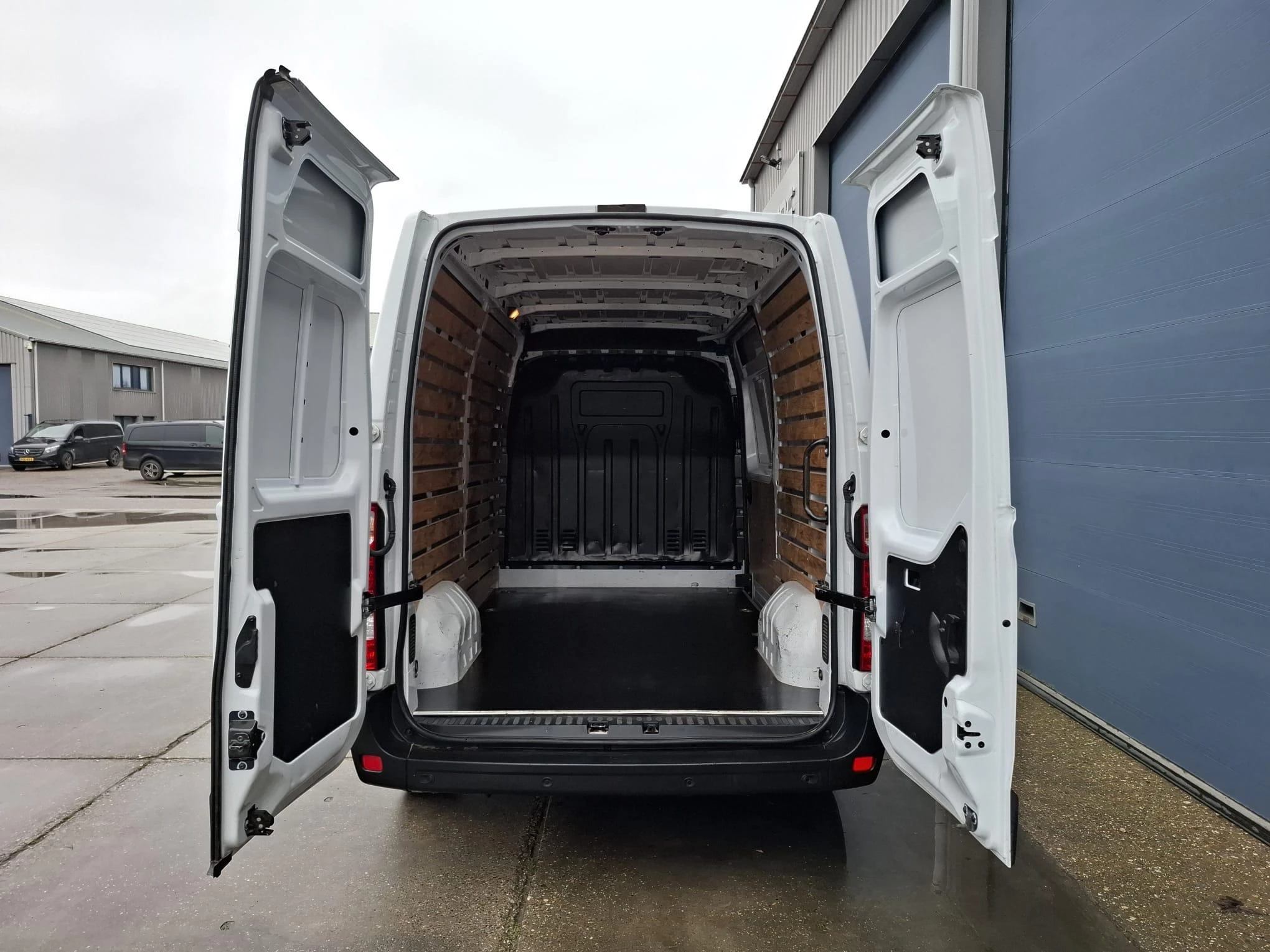 Hoofdafbeelding Opel Movano