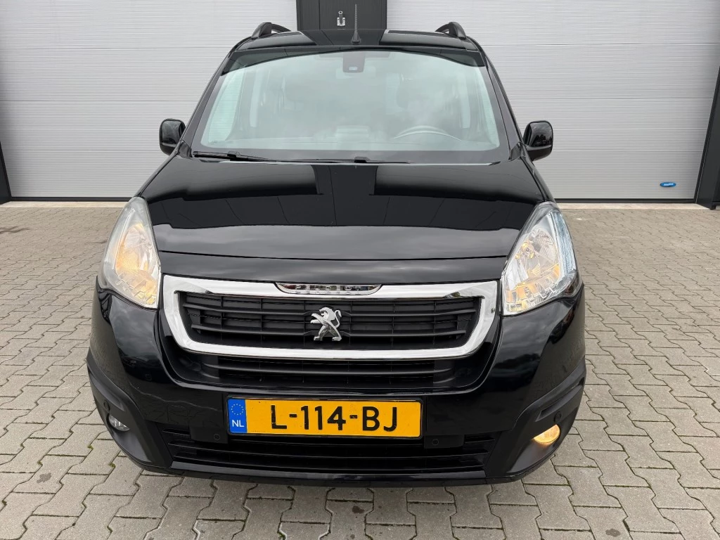 Hoofdafbeelding Peugeot Partner