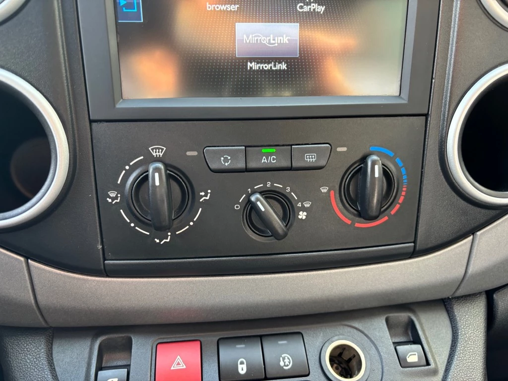 Hoofdafbeelding Peugeot Partner