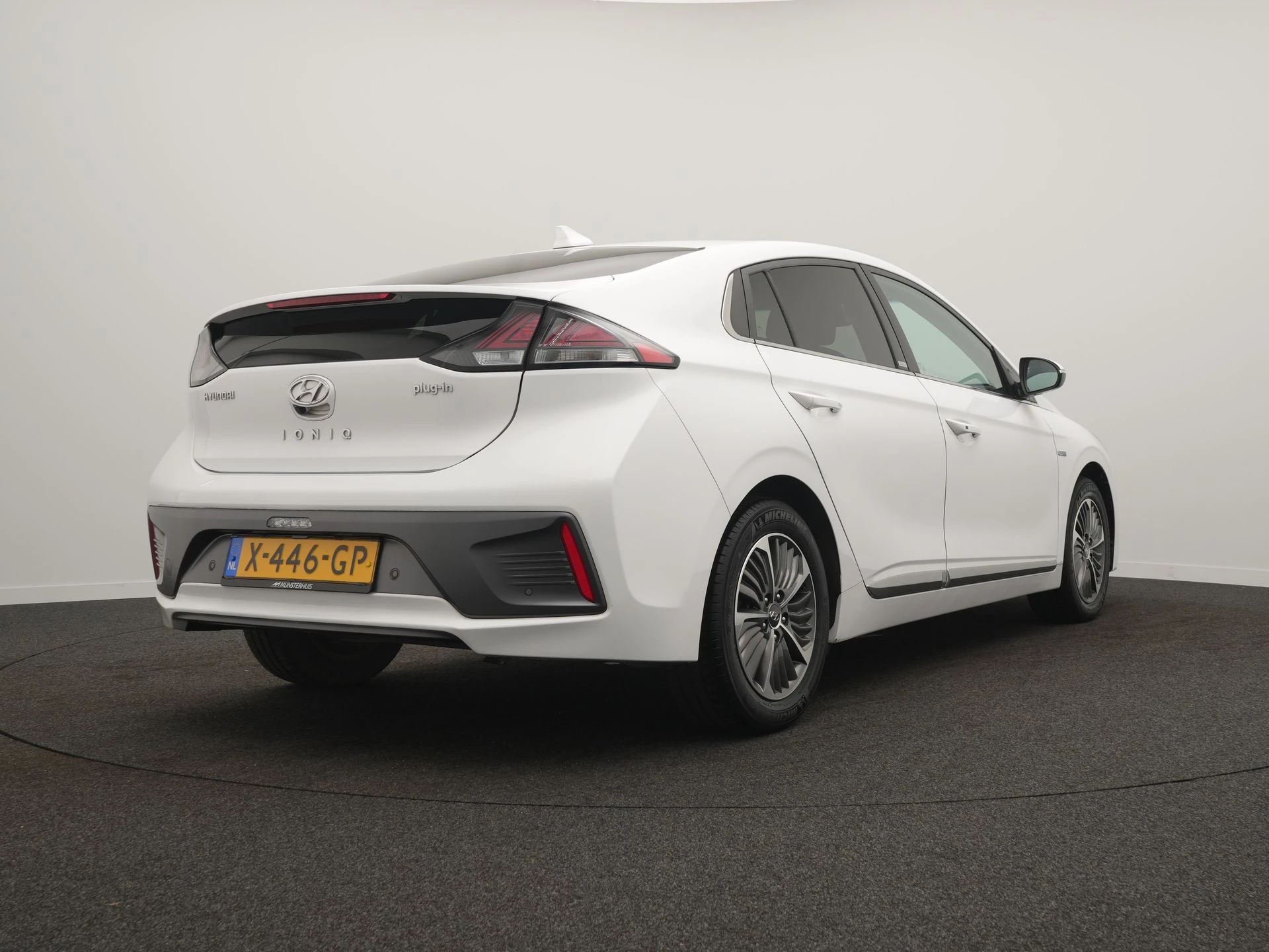 Hoofdafbeelding Hyundai IONIQ