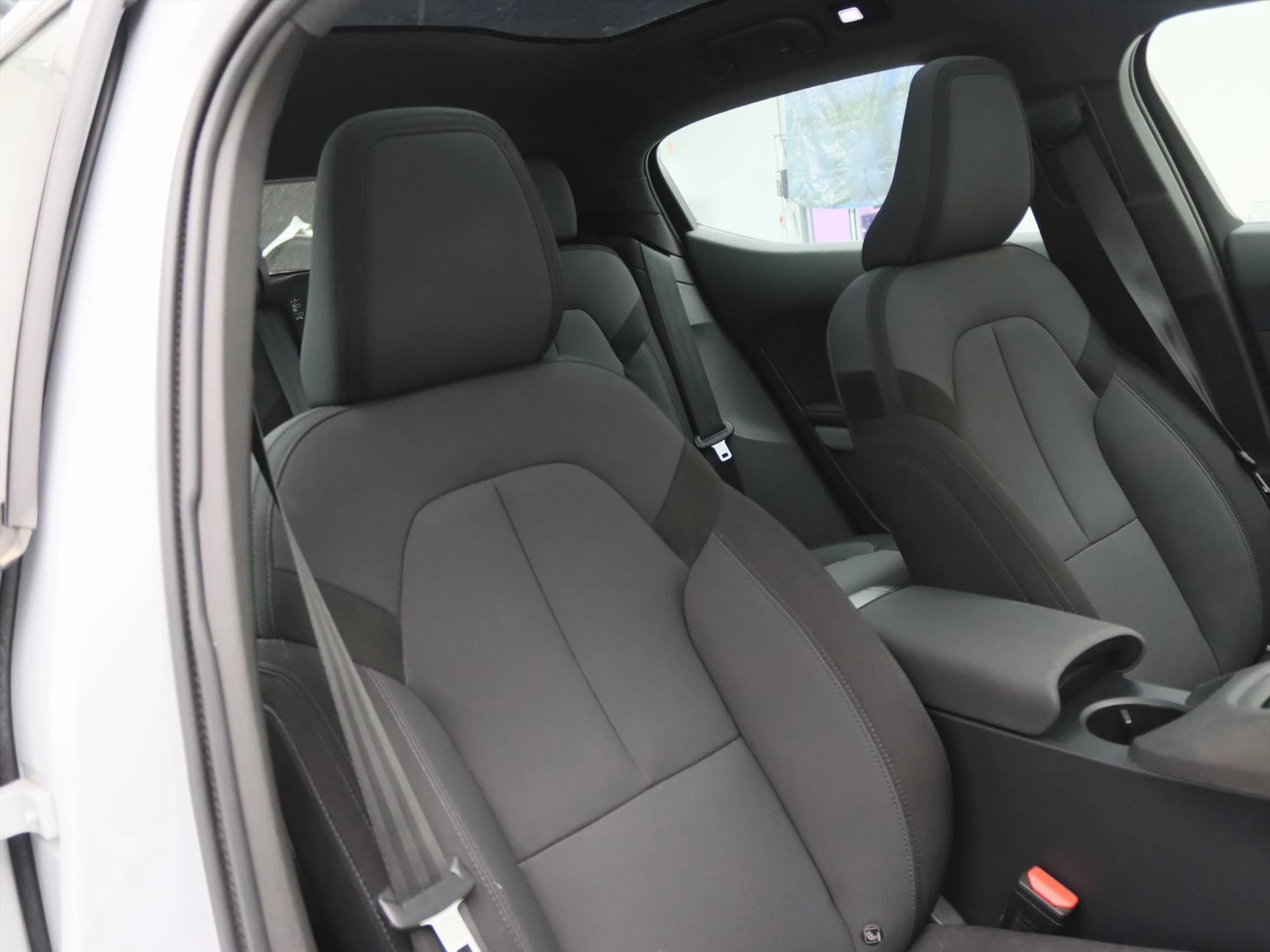 Hoofdafbeelding Polestar 2