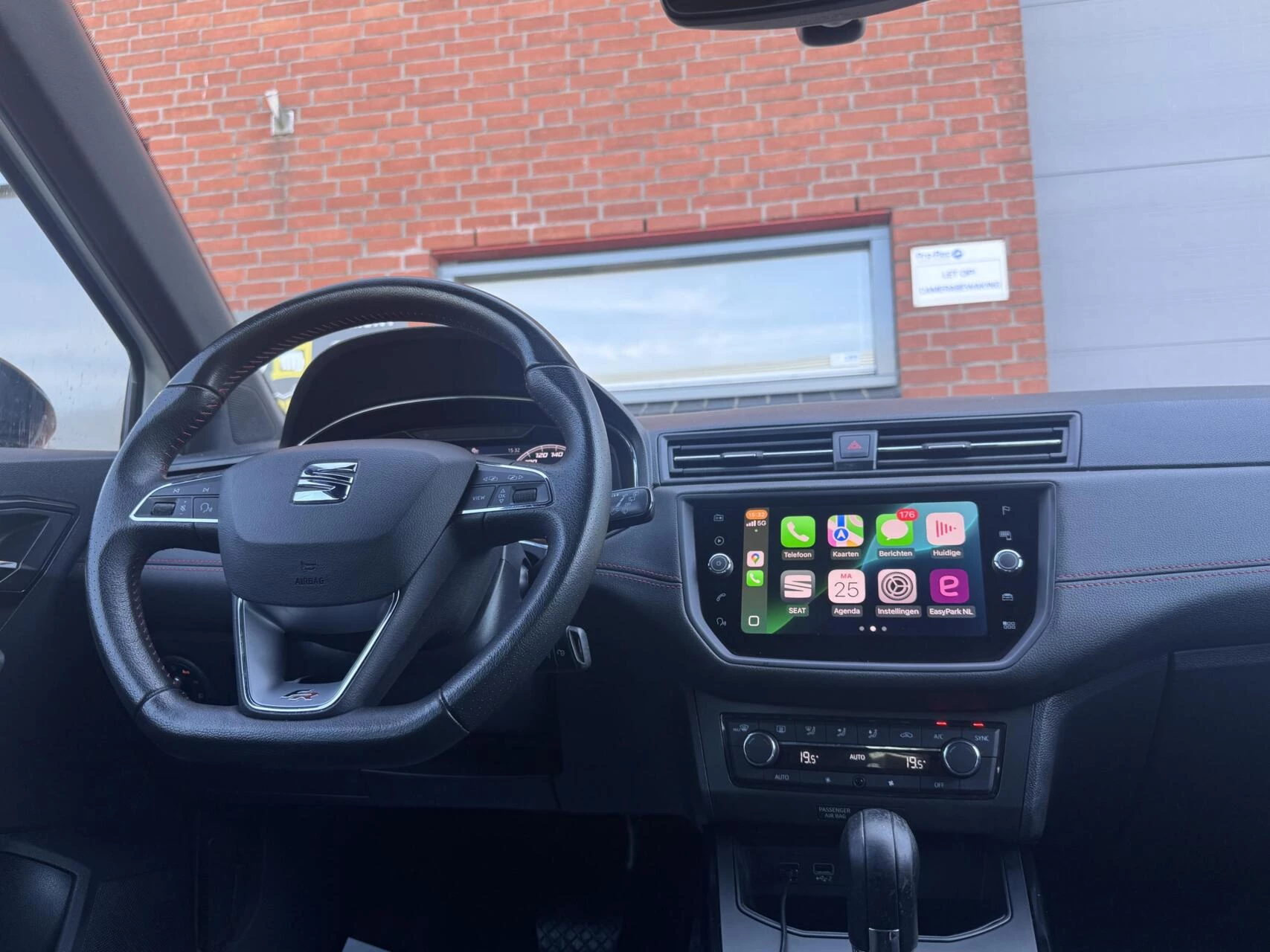Hoofdafbeelding SEAT Arona