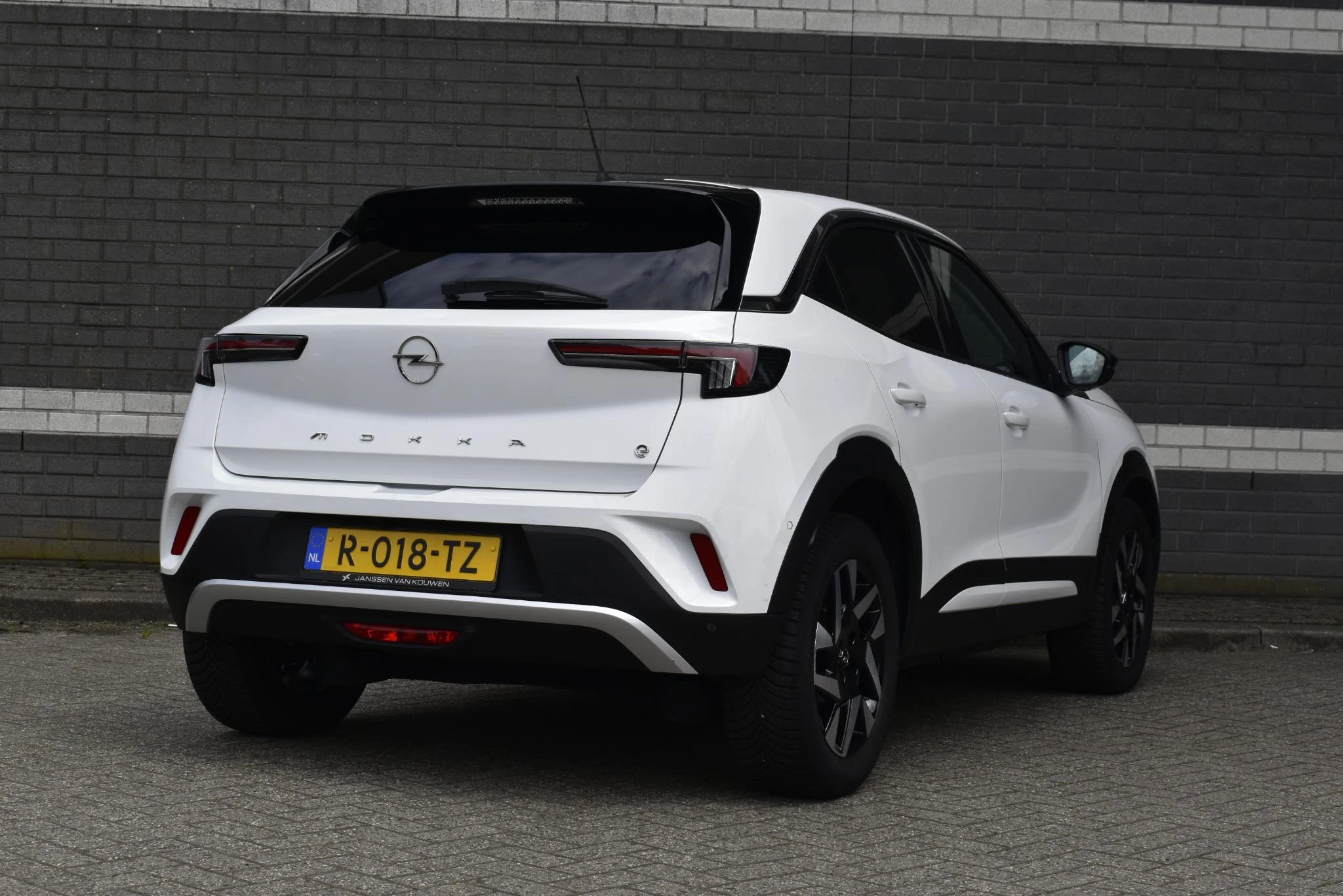 Hoofdafbeelding Opel Mokka-e