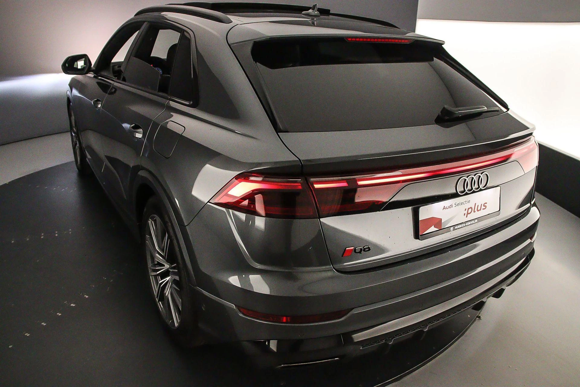 Hoofdafbeelding Audi Q8