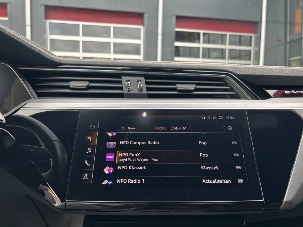 Hoofdafbeelding Audi e-tron