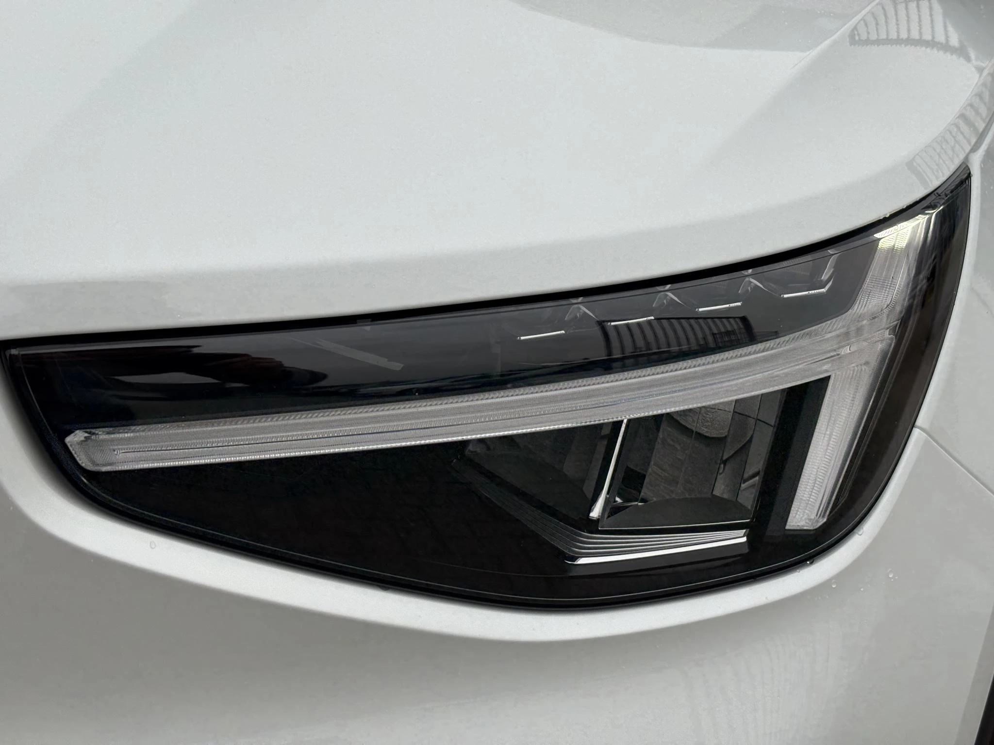 Hoofdafbeelding Volvo EX40